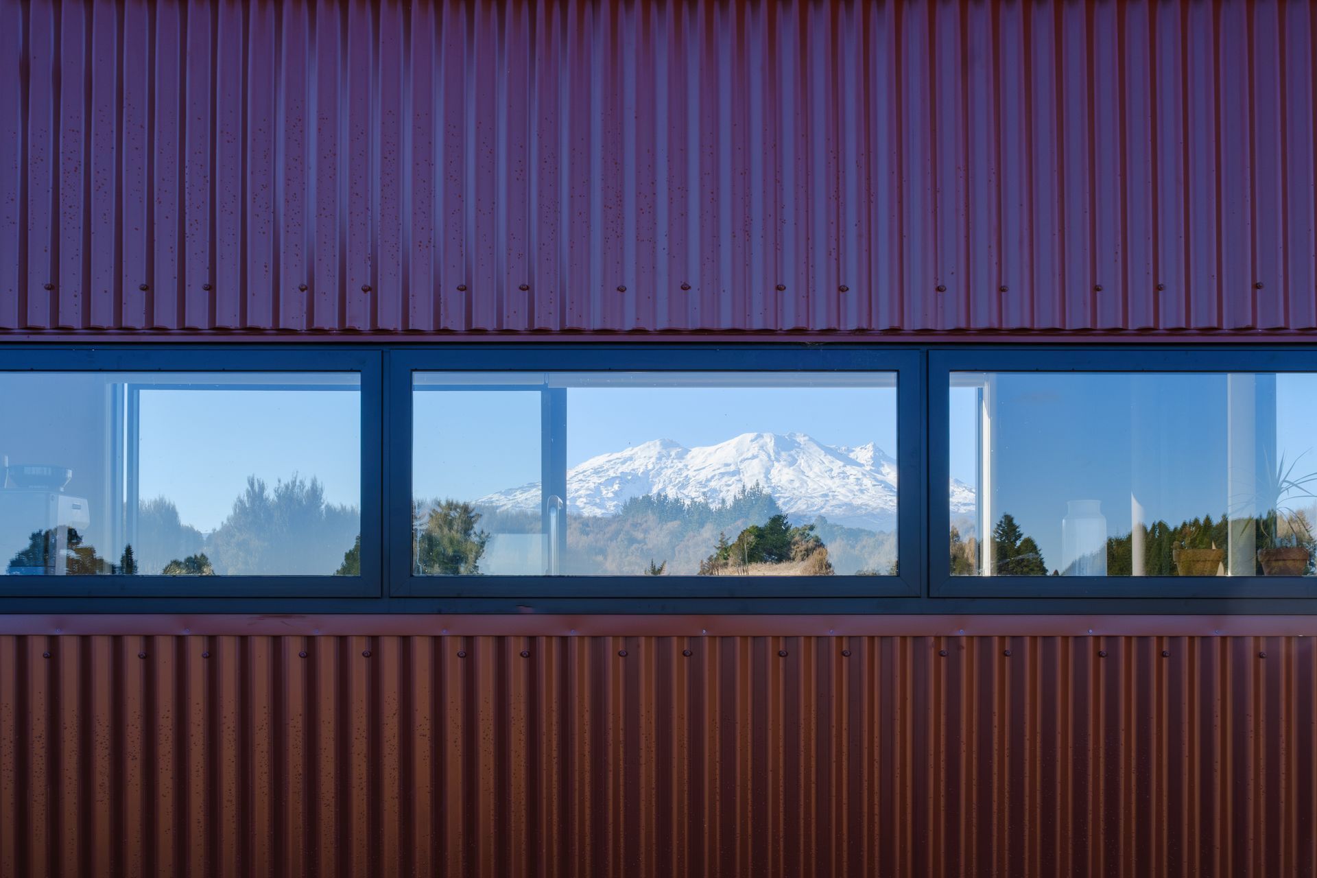 ArkheRed-Ruapehu-HutSmall-House-29.jpg