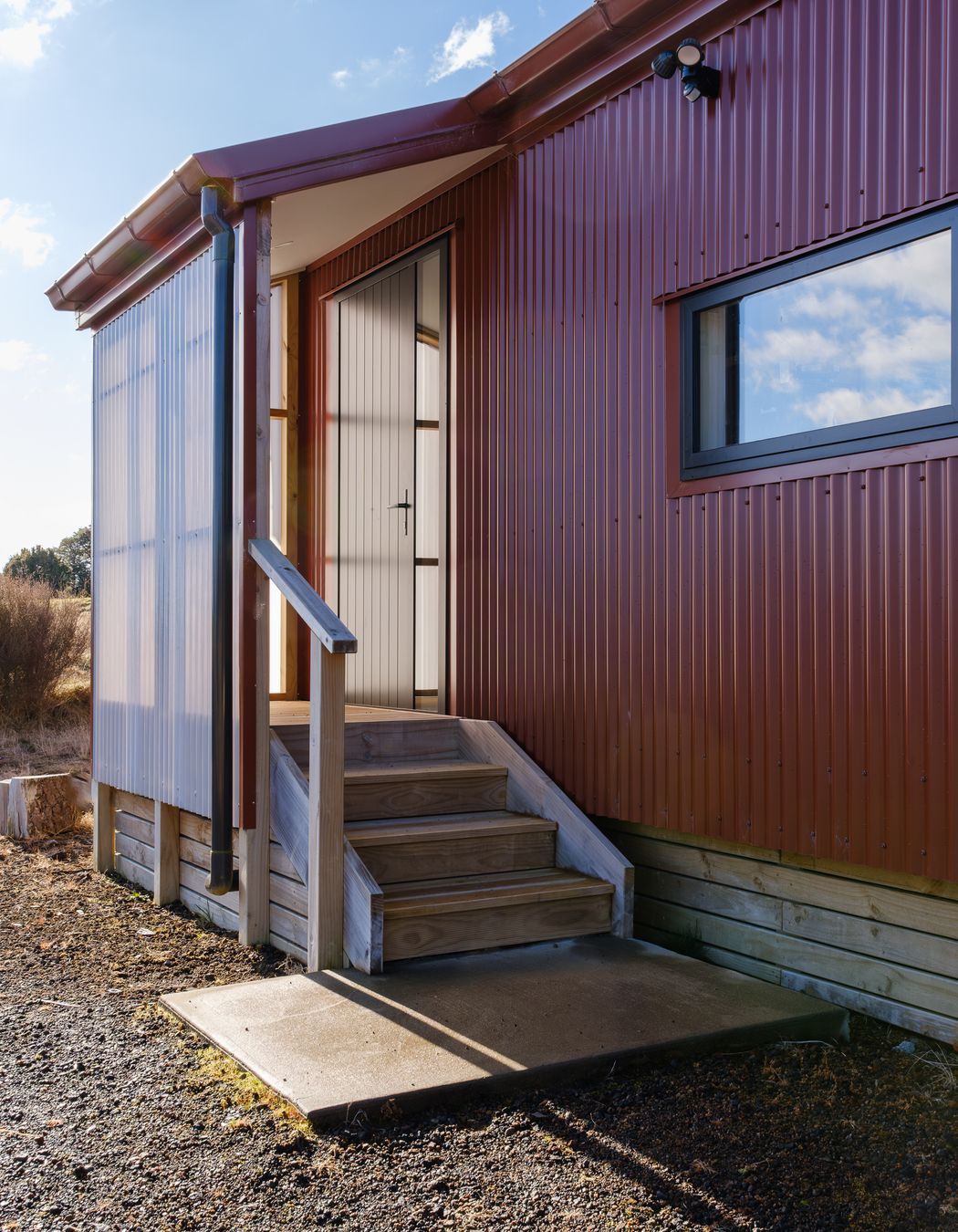 ArkheRed-Ruapehu-HutSmall-House-42.jpg