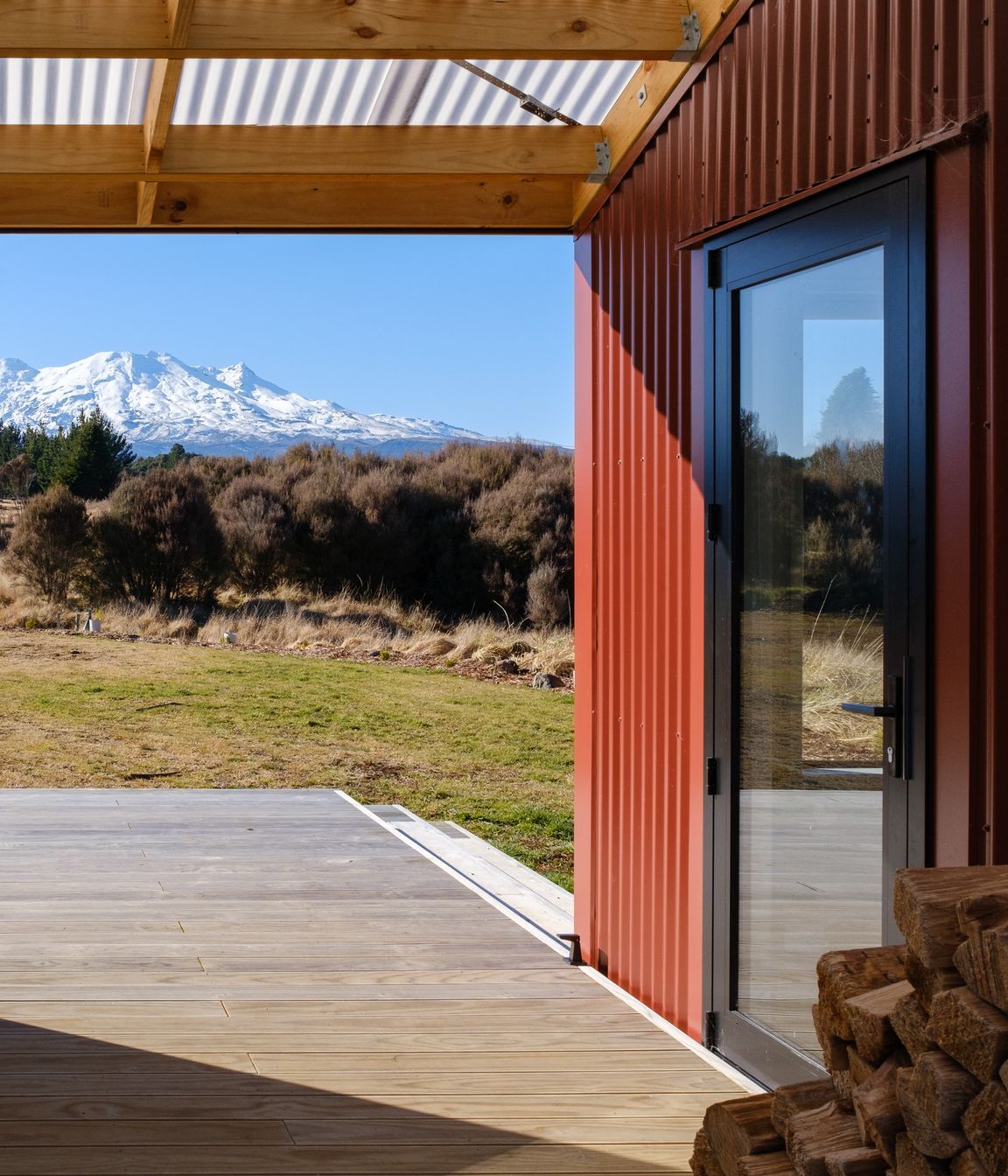 ArkheRed-Ruapehu-HutSmall-House-45.jpg