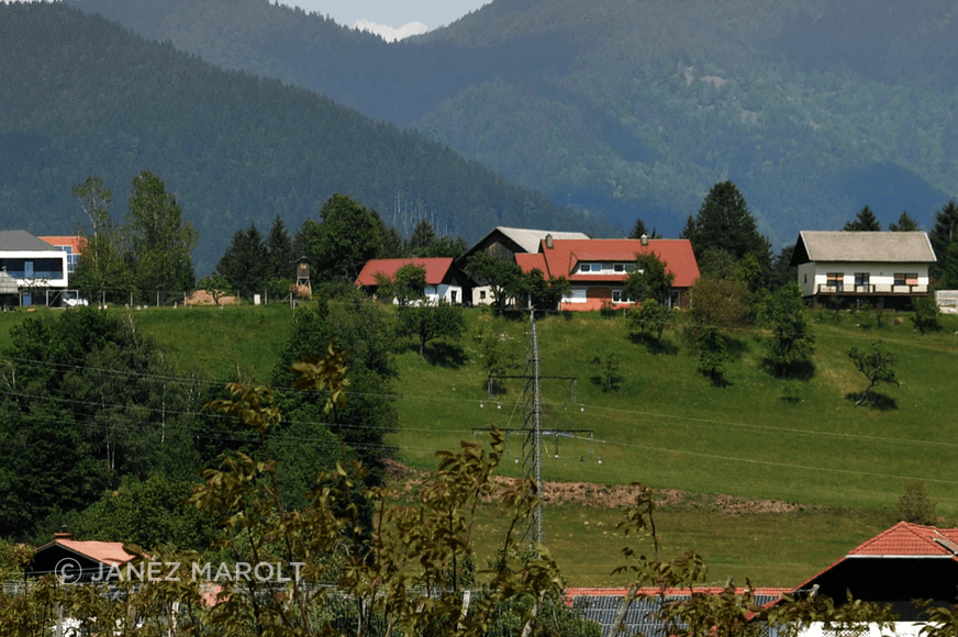 BD-Lea-House-NB-Slovenia-Exterior-7.png