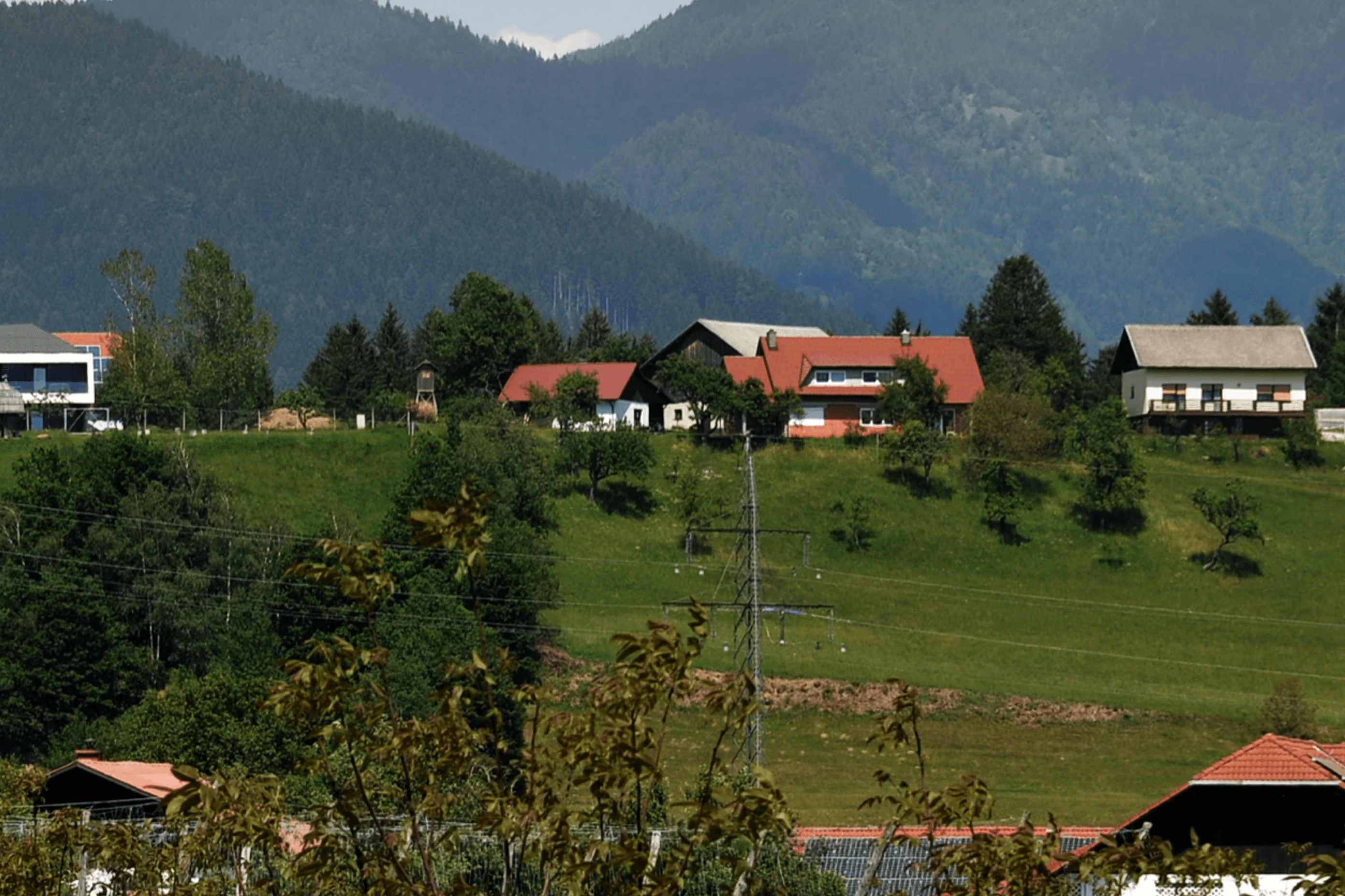 BD-Lea-House-NB-Slovenia-Exterior-7.png