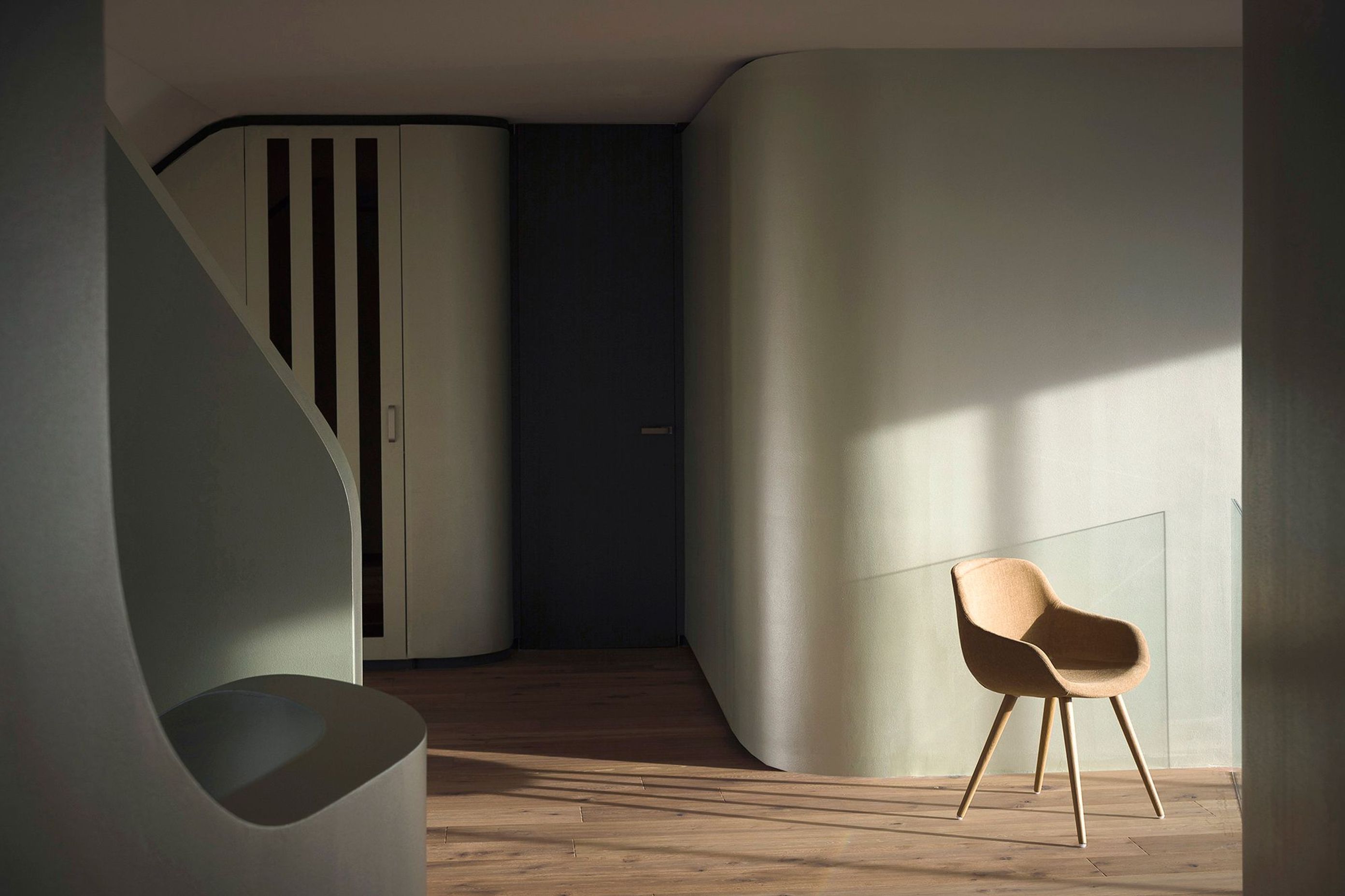 BD-Lea-House-NB-Slovenia-Interior-1.jpeg