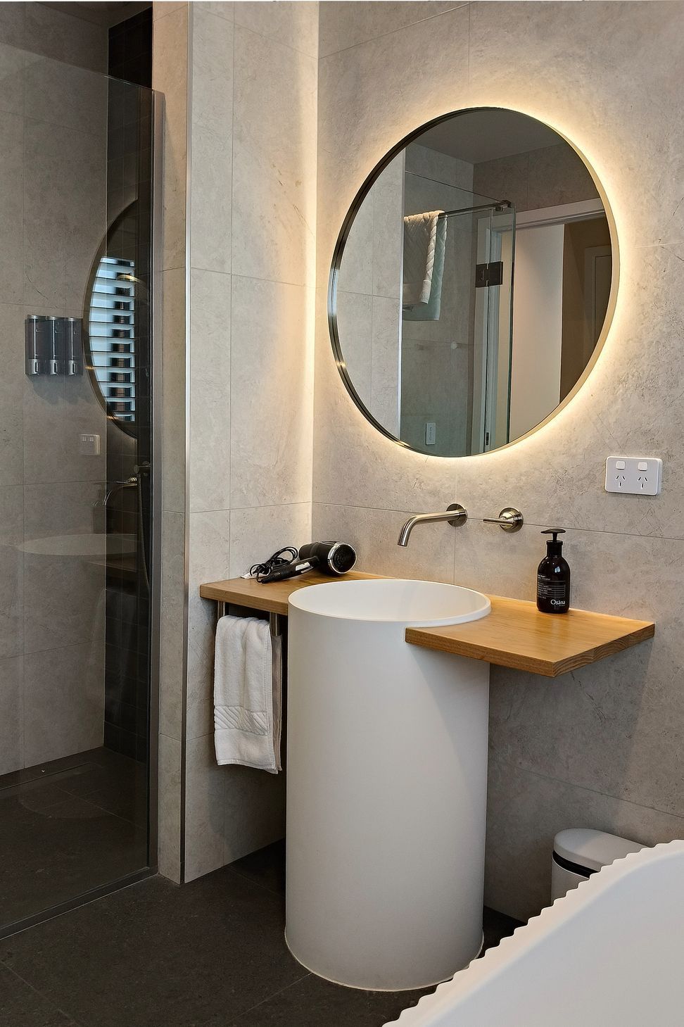 Bathroom-2.jpg
