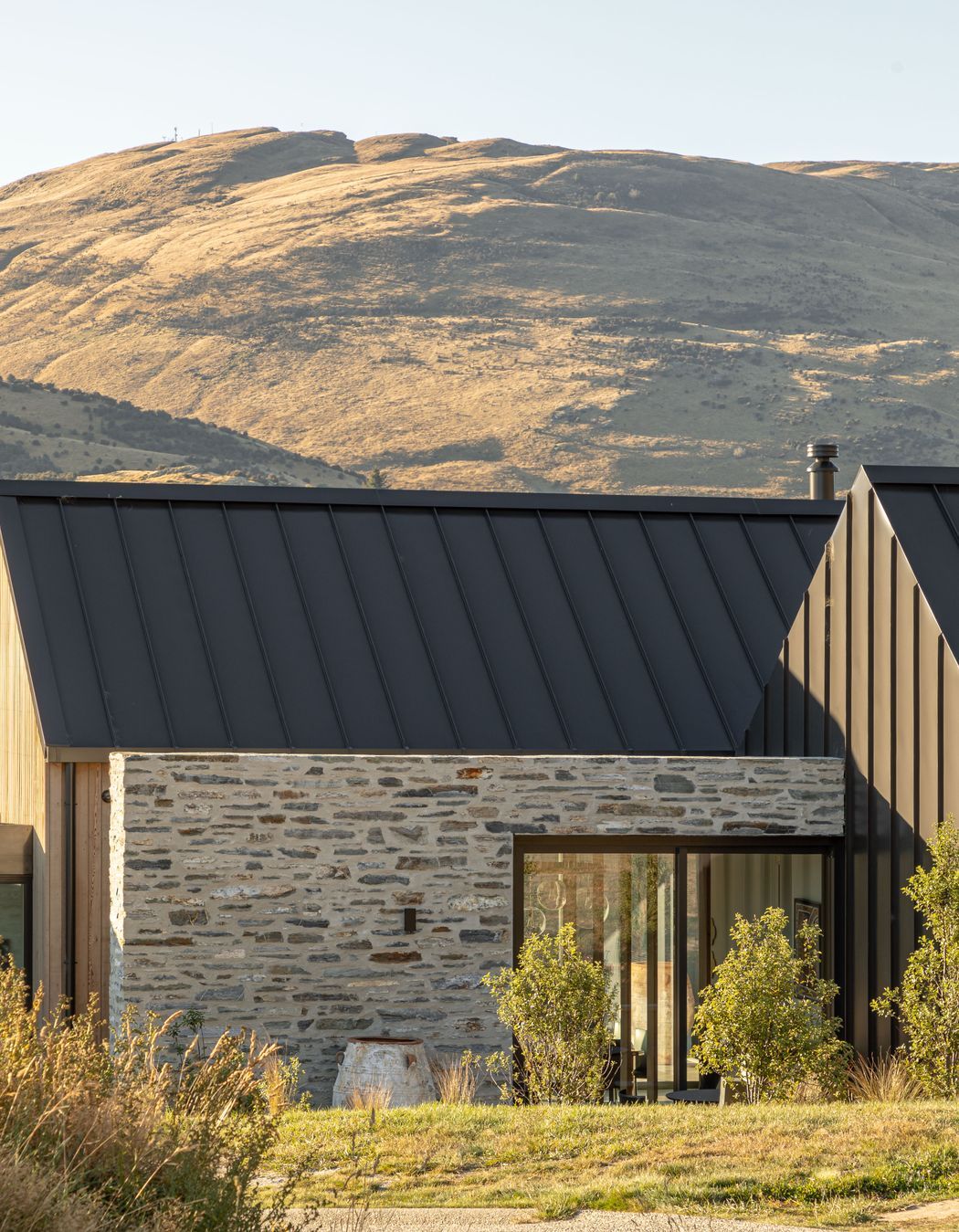 Ben-Hudson-Architects-gallery-house-contemporary-barn.jpg