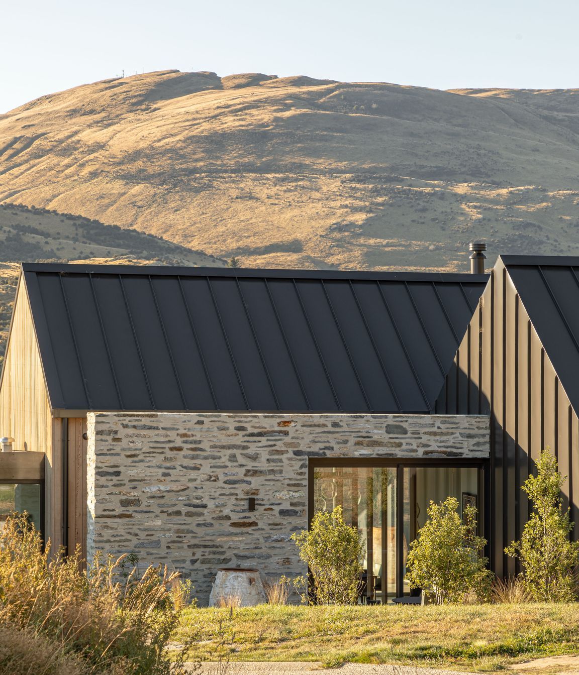 Ben-Hudson-Architects-gallery-house-contemporary-barn.jpg