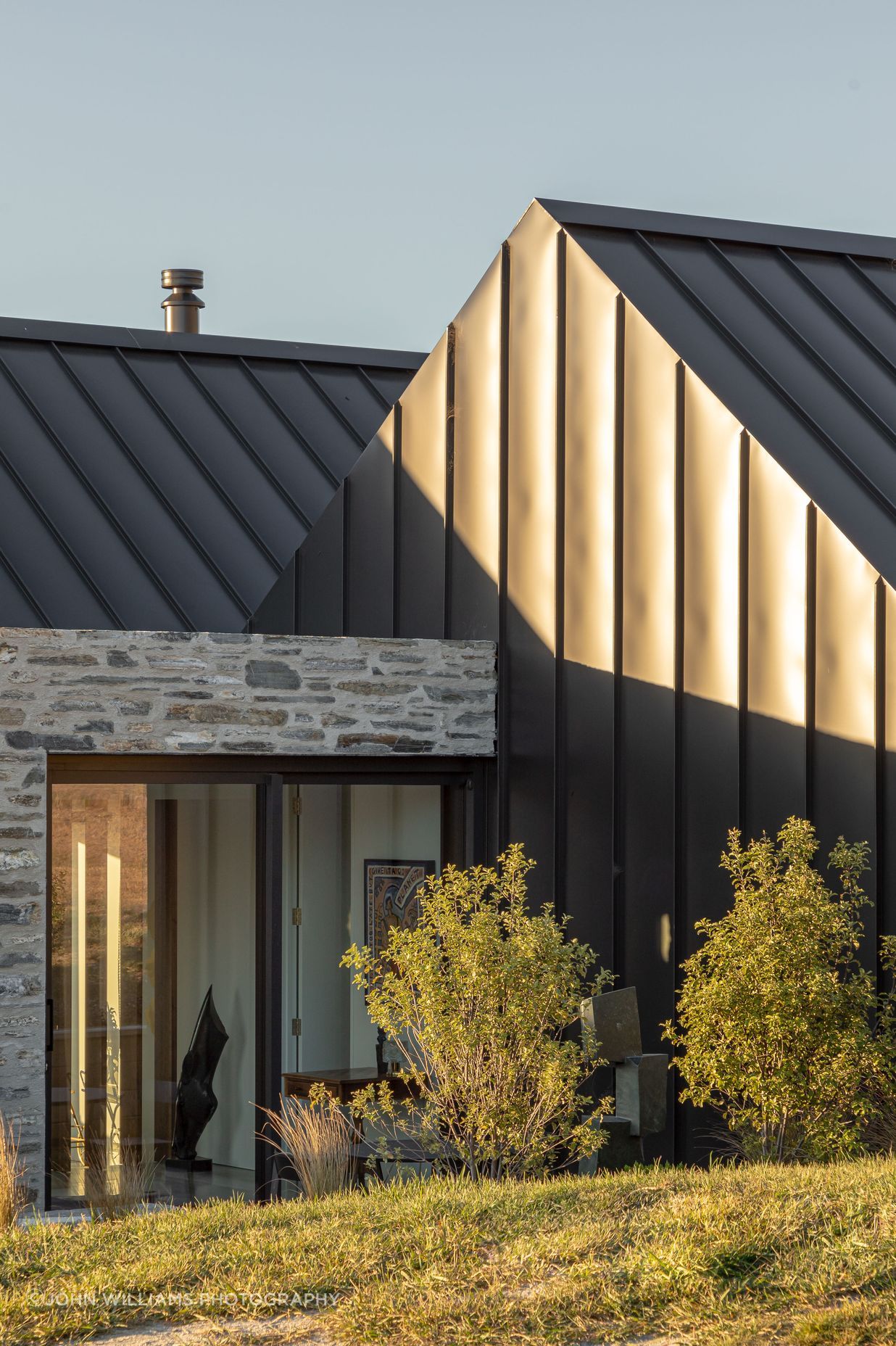 Ben-Hudson-Architects-gallery-house-courtyard.jpg