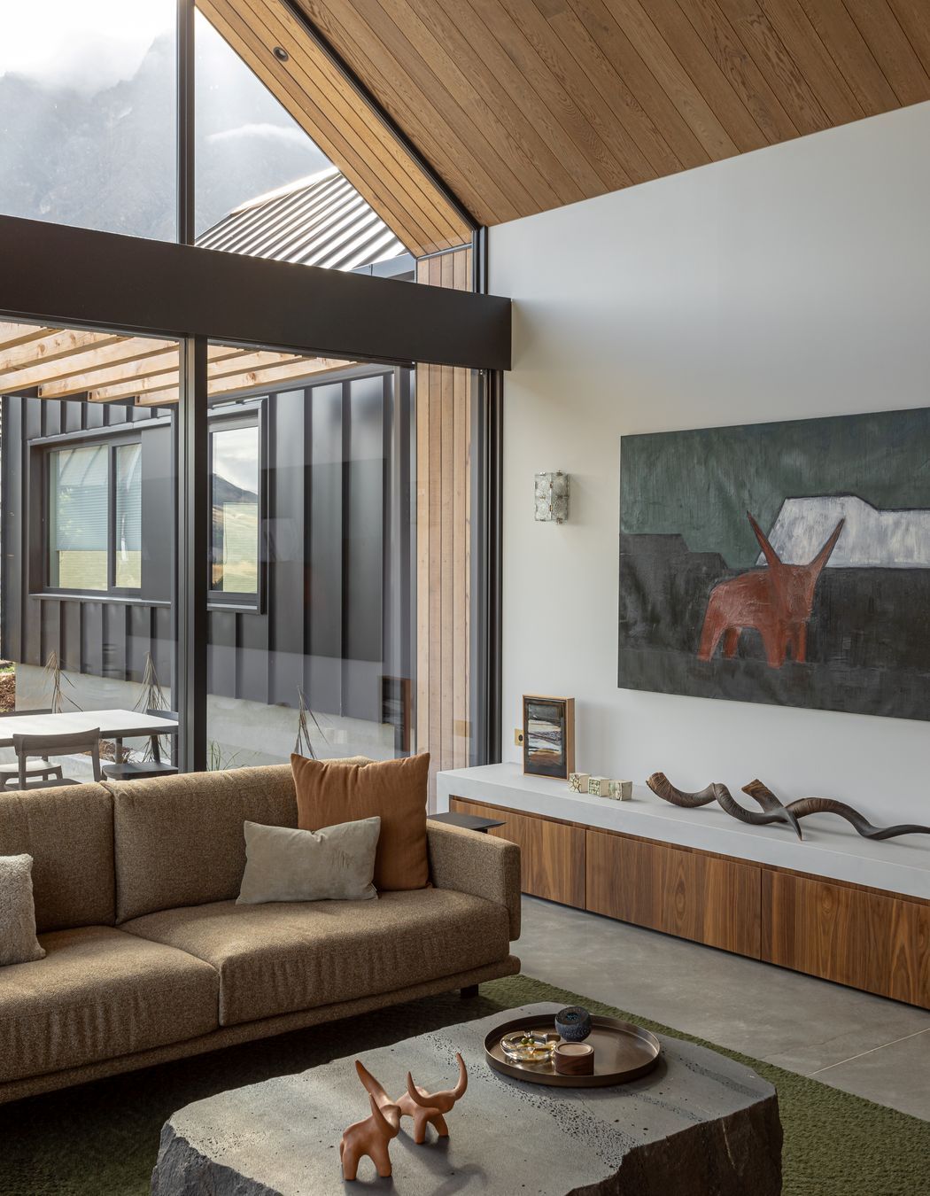 Ben-Hudson-Architects-gallery-house-living.jpg
