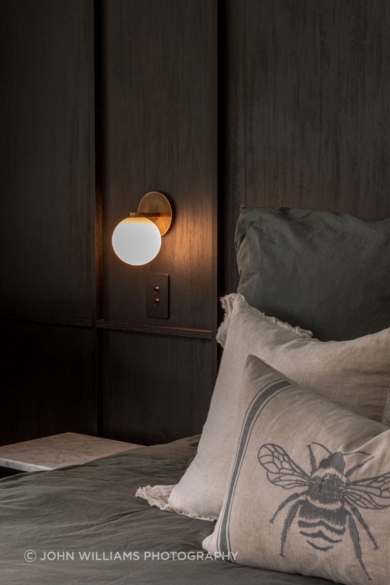 Bedhead joinery detail