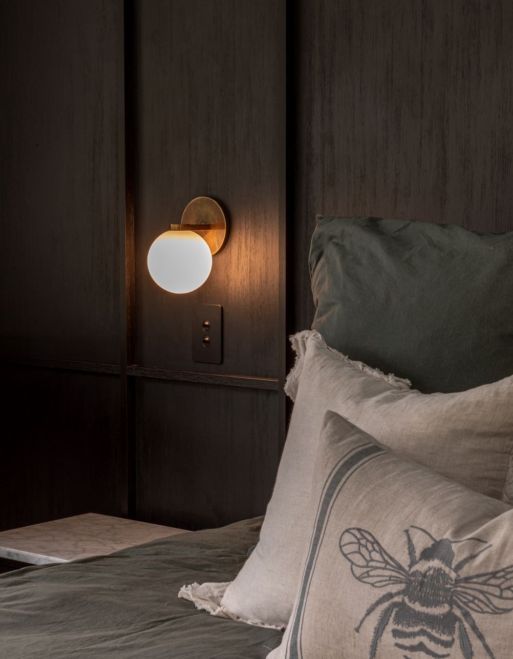 Bedhead joinery detail