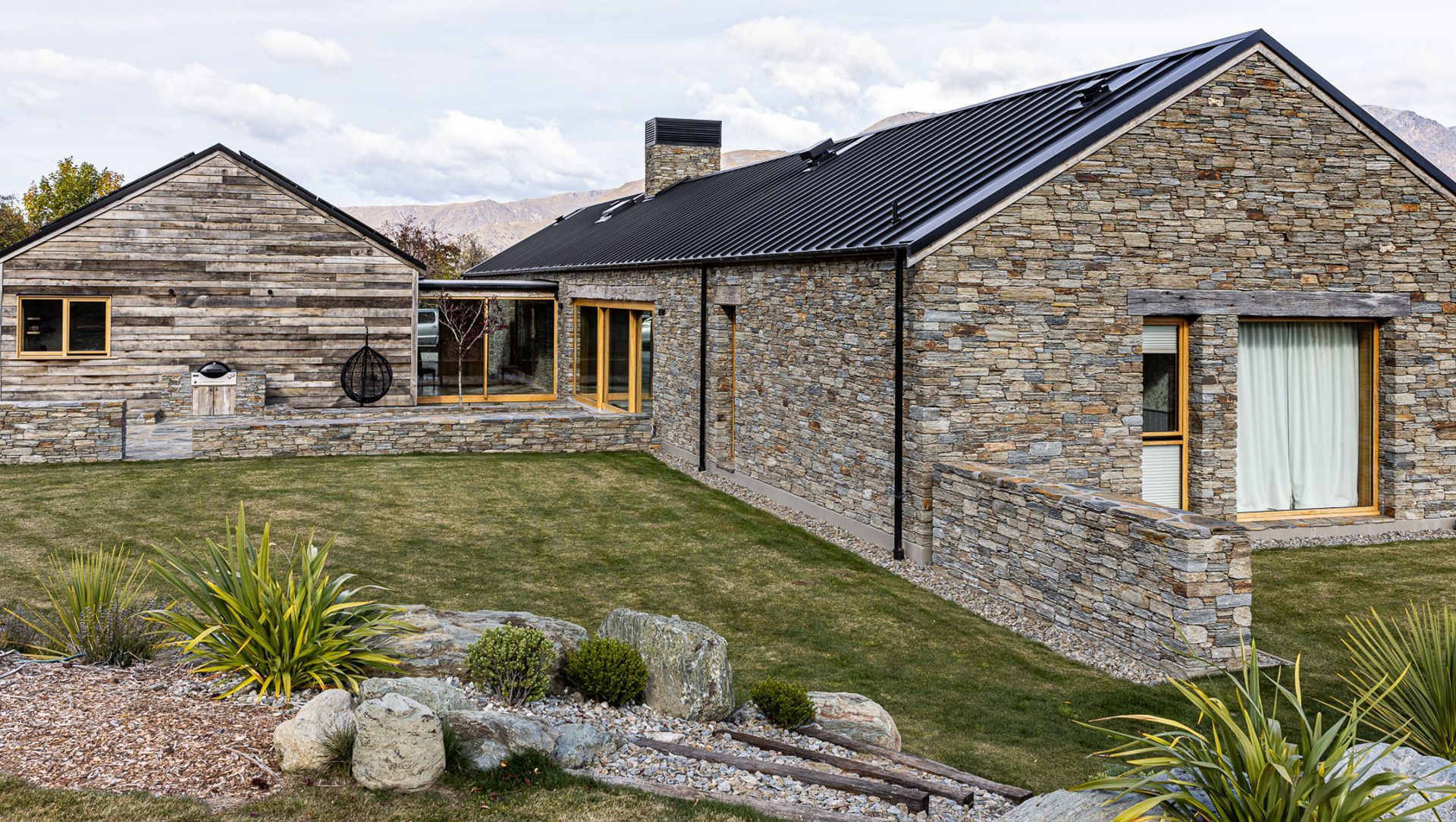 A Retreat for Modern Living banner