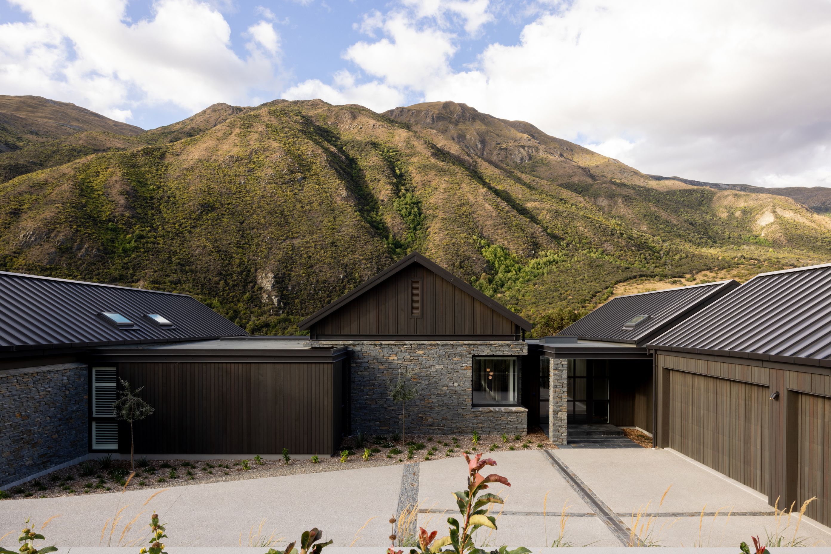 CondonScottGibbstonValley1Img34.jpg