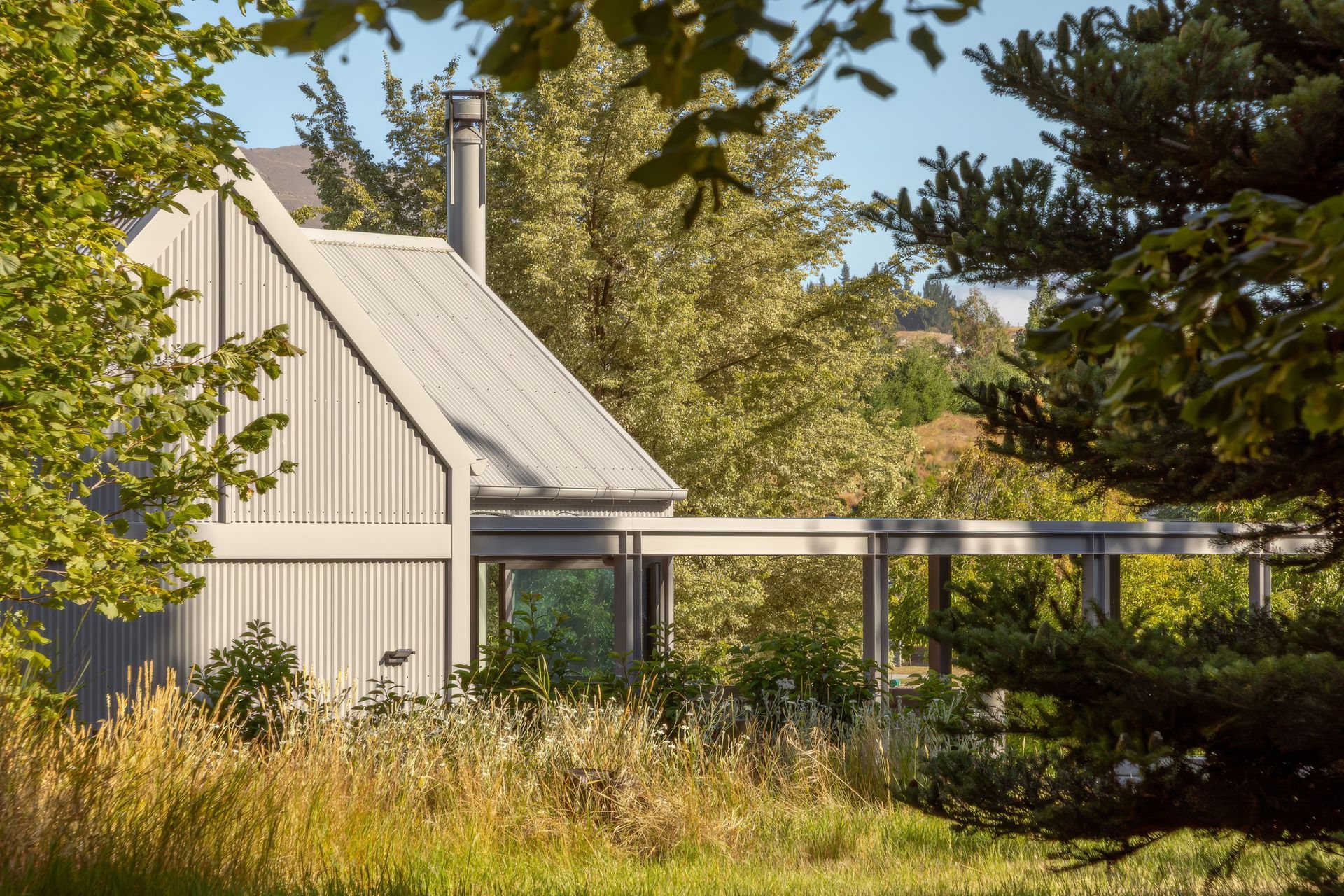 Corrugated-Crib-Johnston-Architects-007-upscaled-by-Replicate.jpg