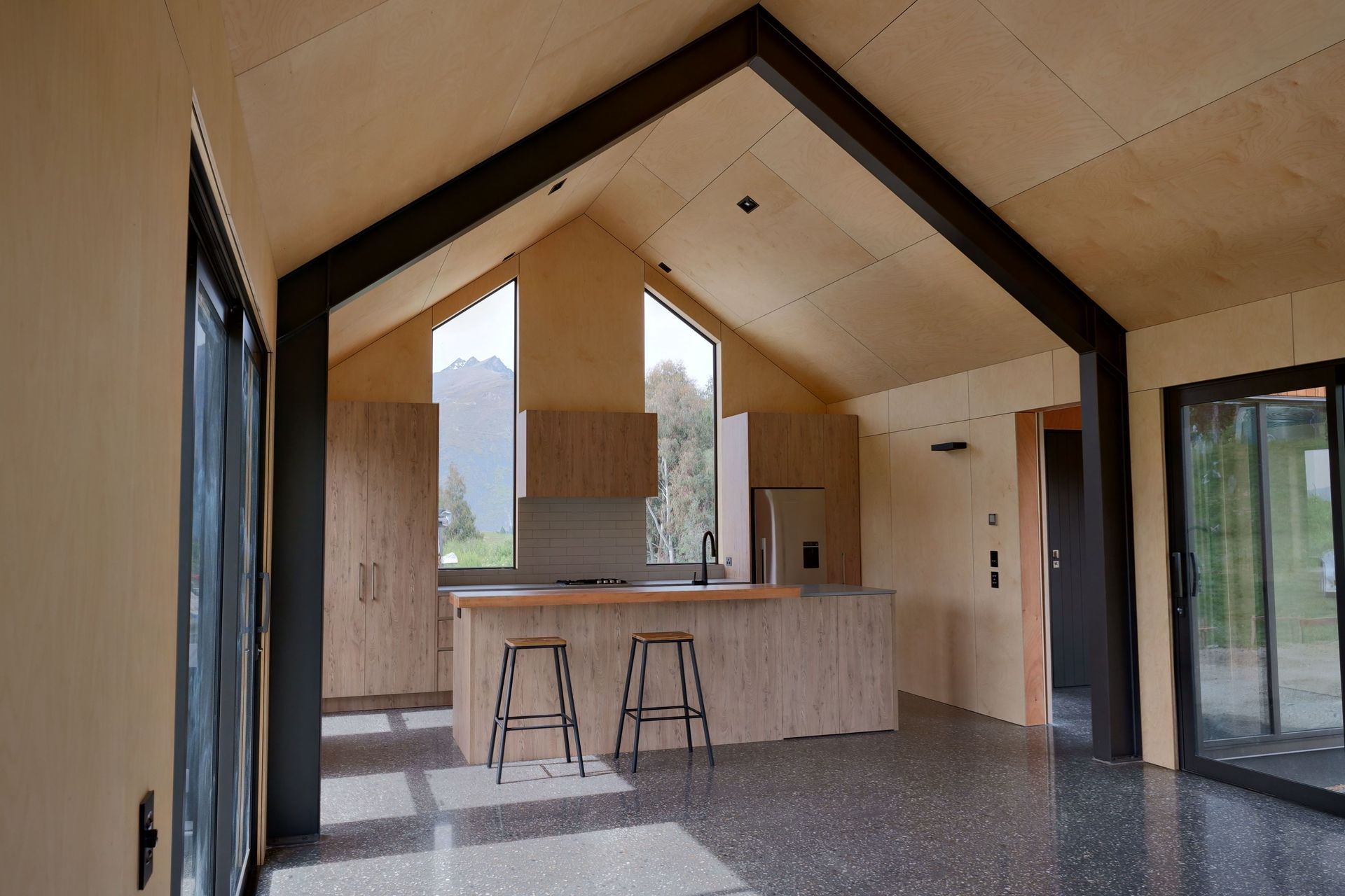 Olivers Ridge Compound