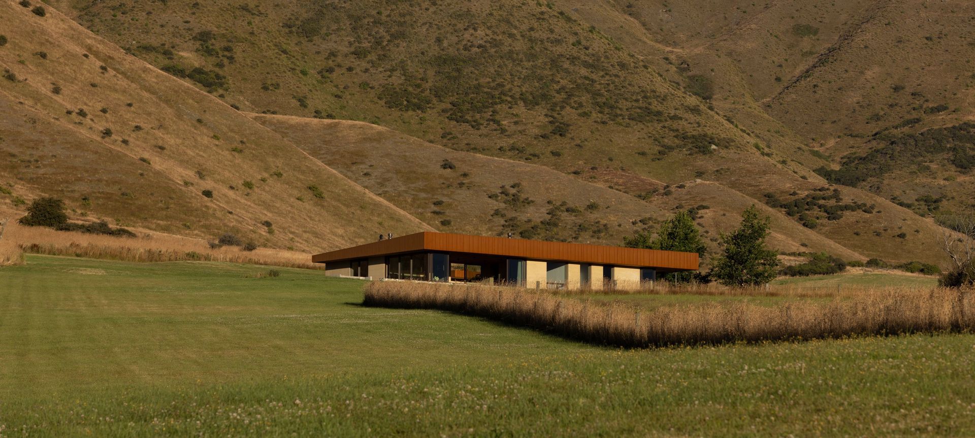 Crown Range Retreat banner