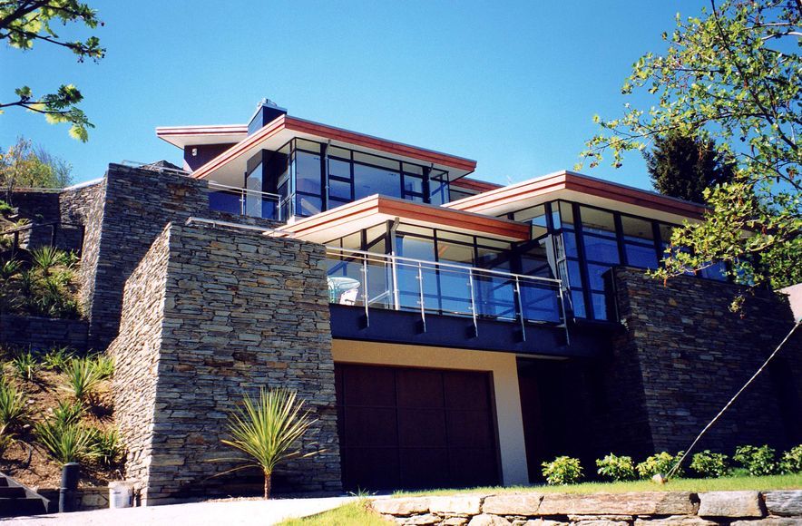 Hallenstein House