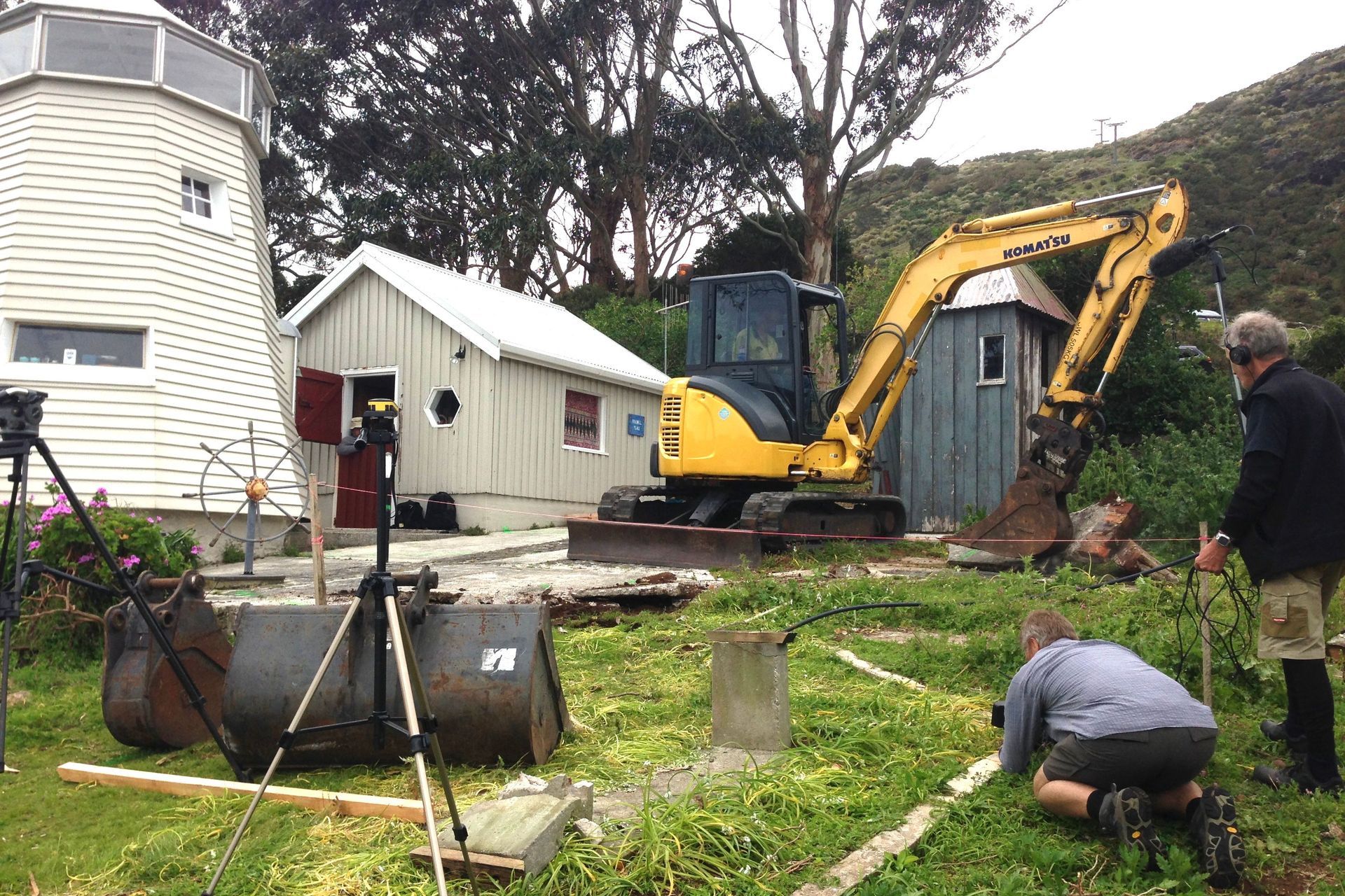 Original site prior to demolition. Buildings are the windmill, bedroom shed and duck shed. The duck shed was removed from the site by crane during construction and returned and placed afterwards.