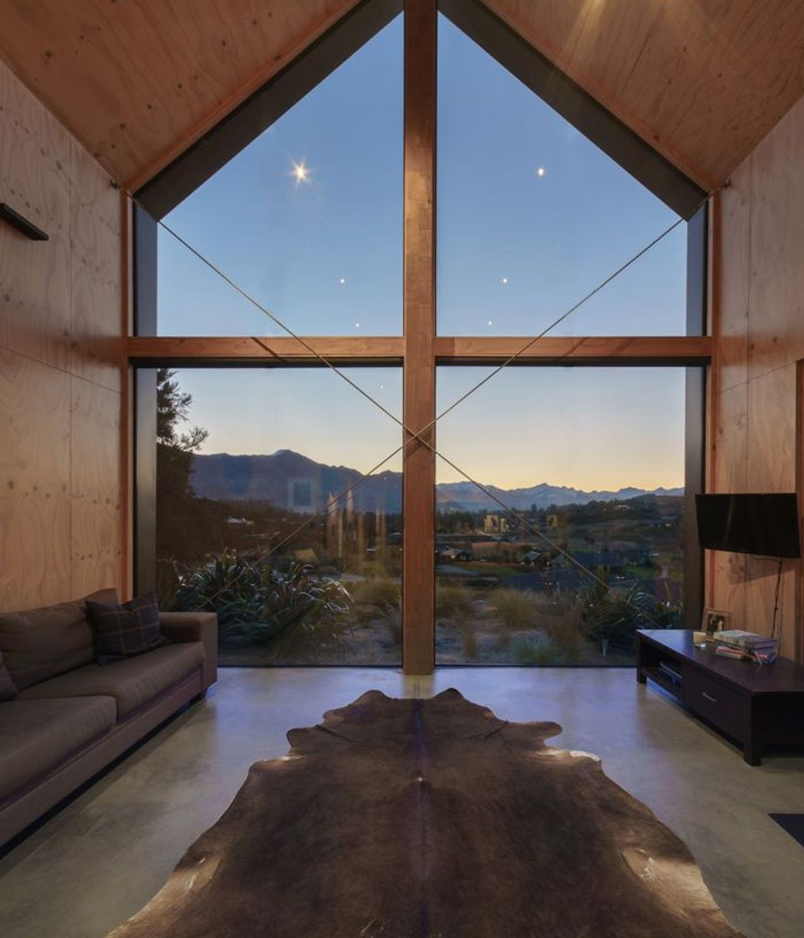 Mountain Cabin - Mount Iron