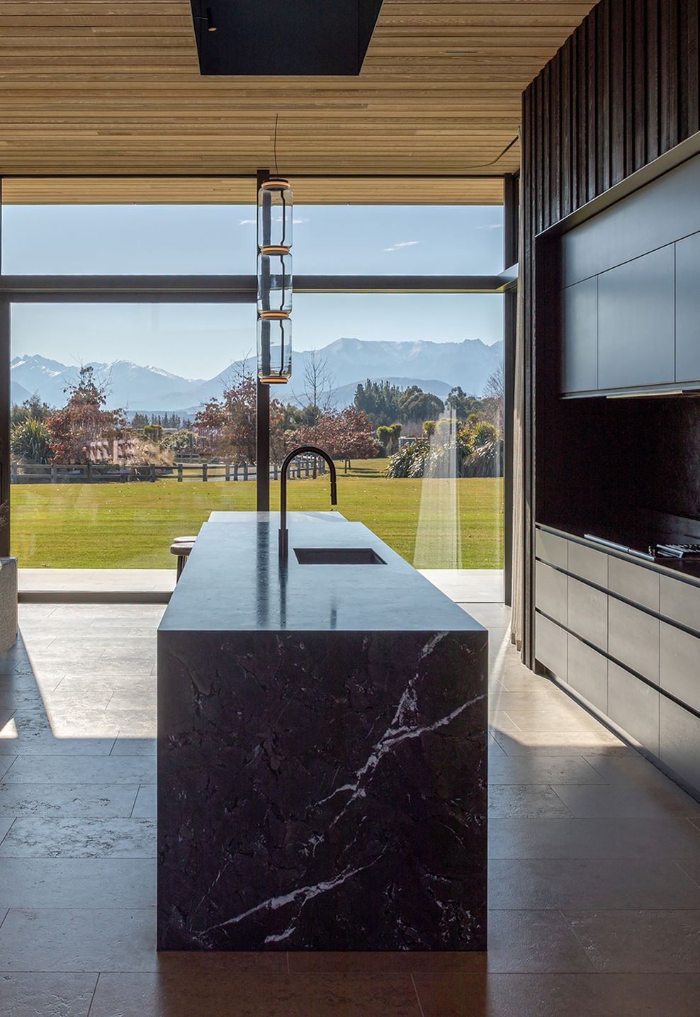 Johnston-Architects-Mountan-View-Retreat-21.jpg
