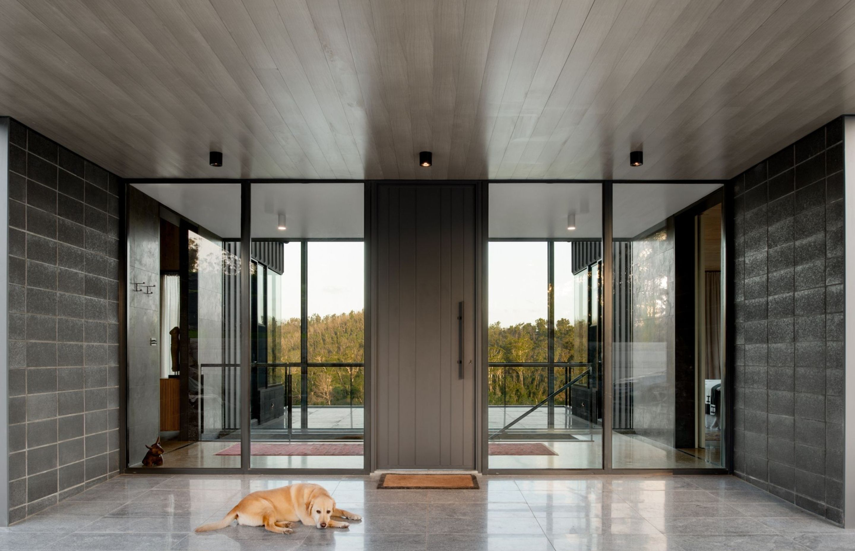 Kiah-Exterior-web-16-BN-Website-Project-Gallery-Landscape-image-specs.jpg