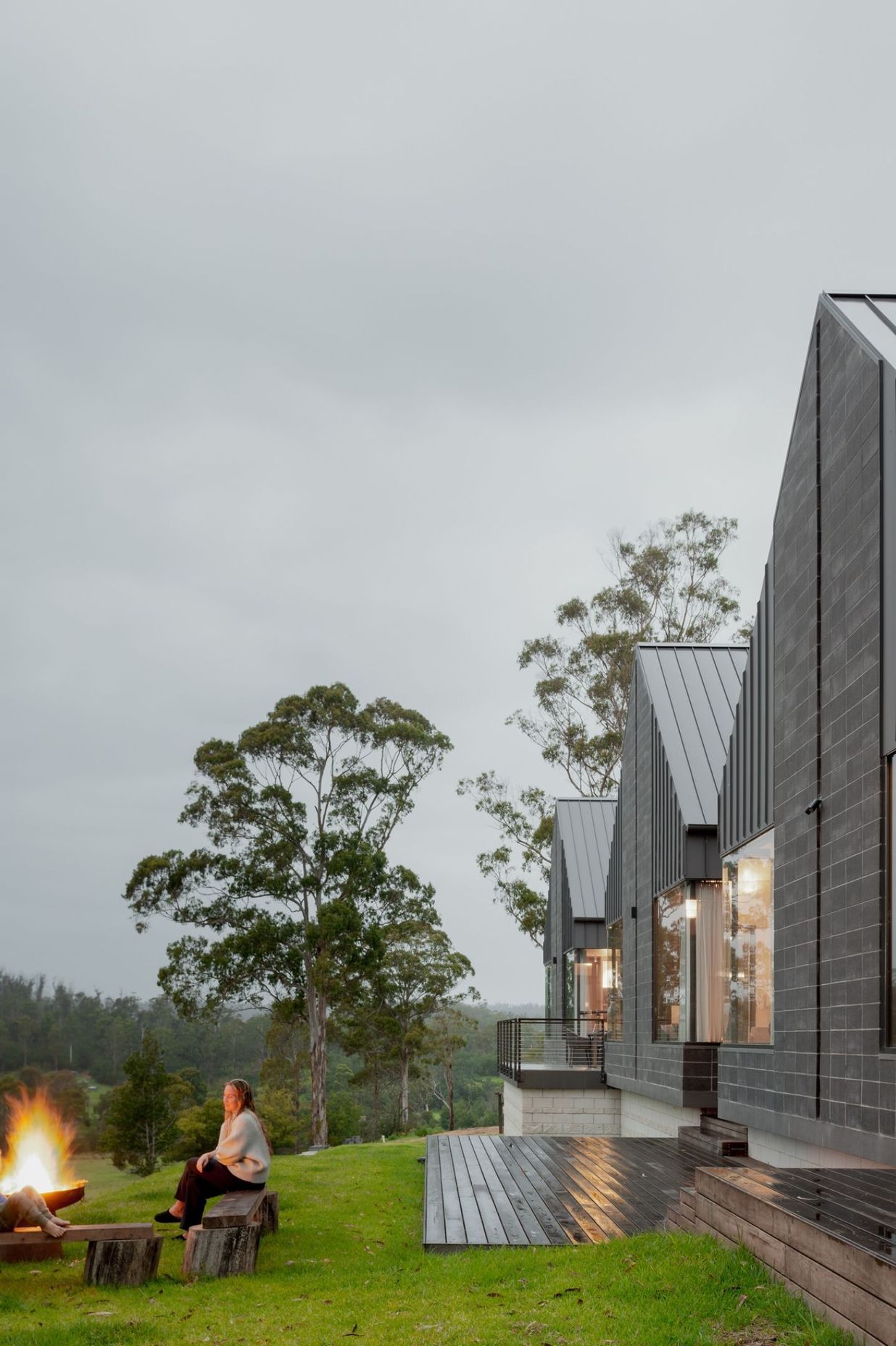 Kiah-Exterior-web-16-BN-Website-Project-Gallery-Portrait-image-specs.jpg
