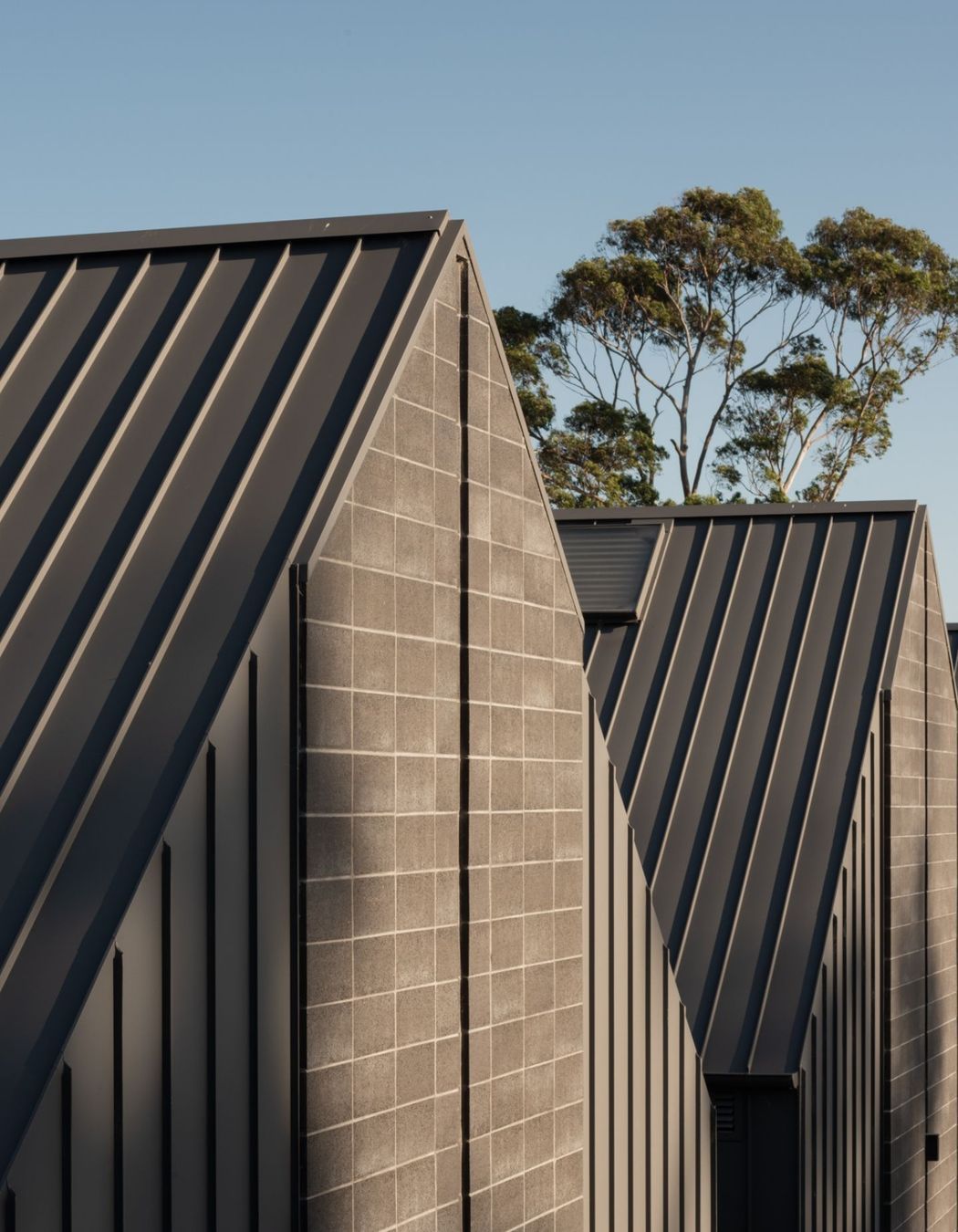 Kiah-Exterior-web-20-BN-Website-Project-Gallery-Portrait-image-specs.jpg