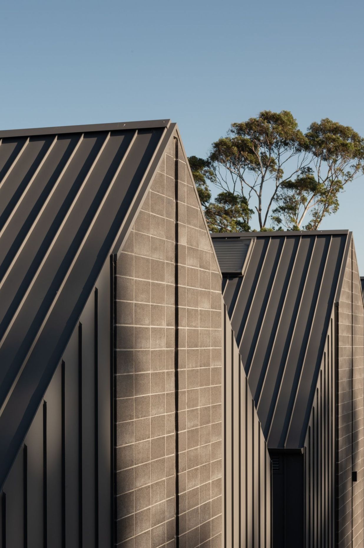 Kiah-Exterior-web-20-BN-Website-Project-Gallery-Portrait-image-specs.jpg