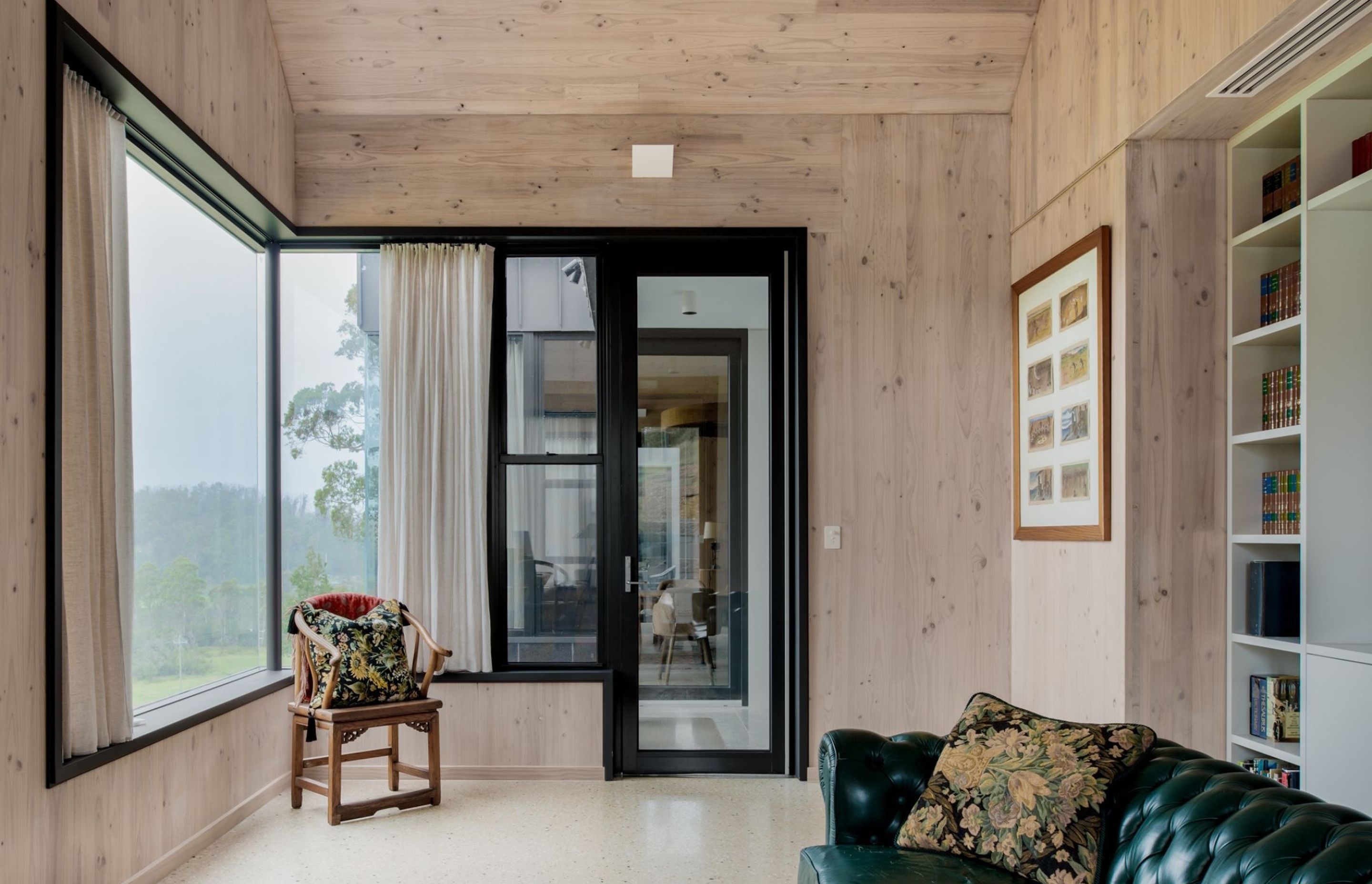 Kiah-Interior-web-12-BN-Website-Project-Gallery-Landscape-image-specs.jpg