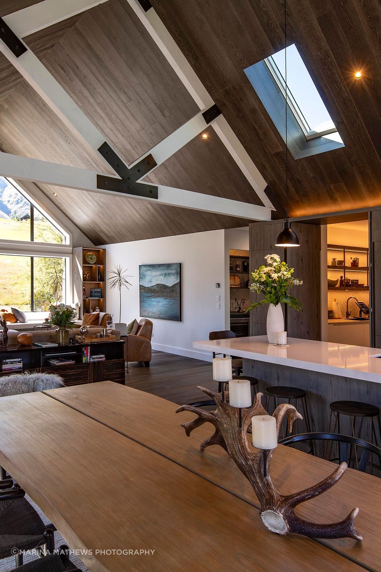 Open-truss-ceiling-dining-kitchen-living.jpg