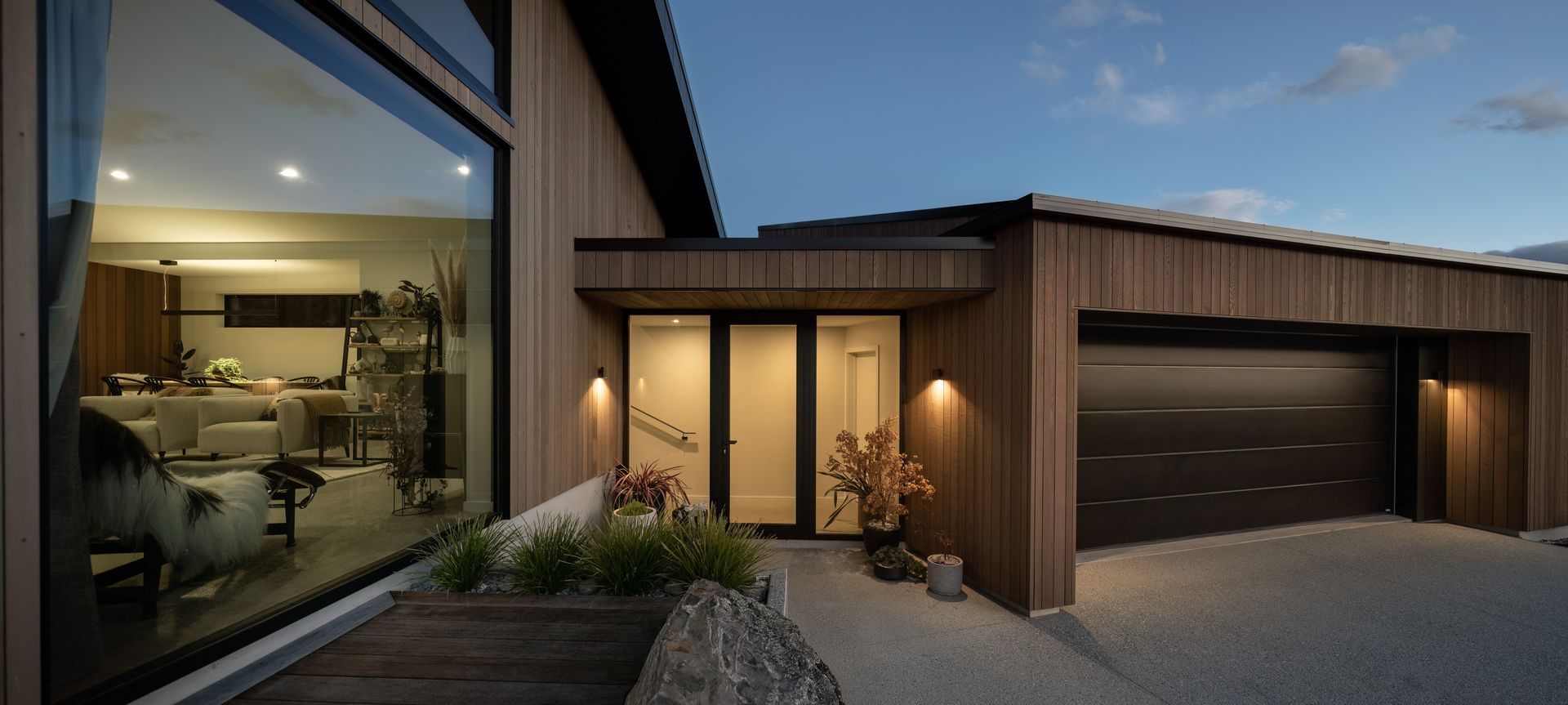 Alpine Living - Queenstown banner