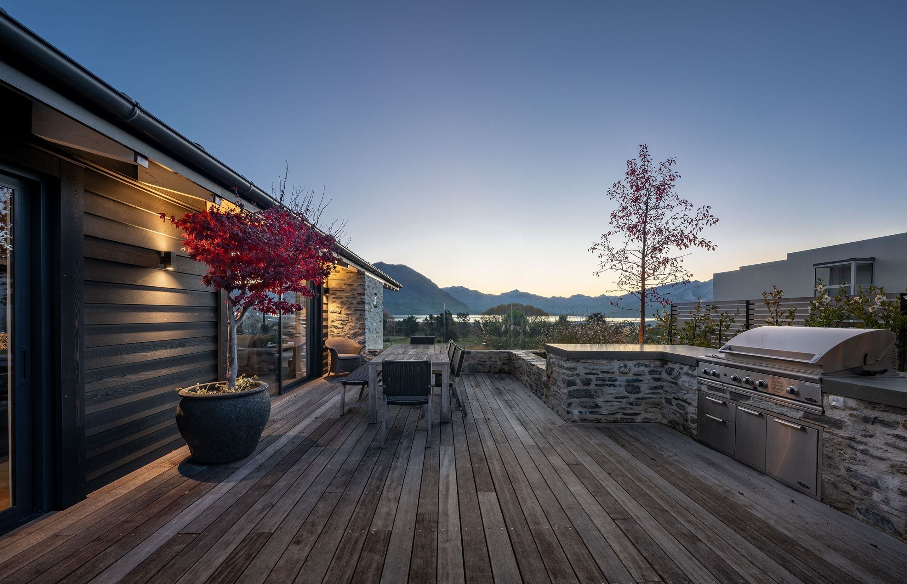 Situated off the main living area, the entertaining deck also revels in the enviable views.