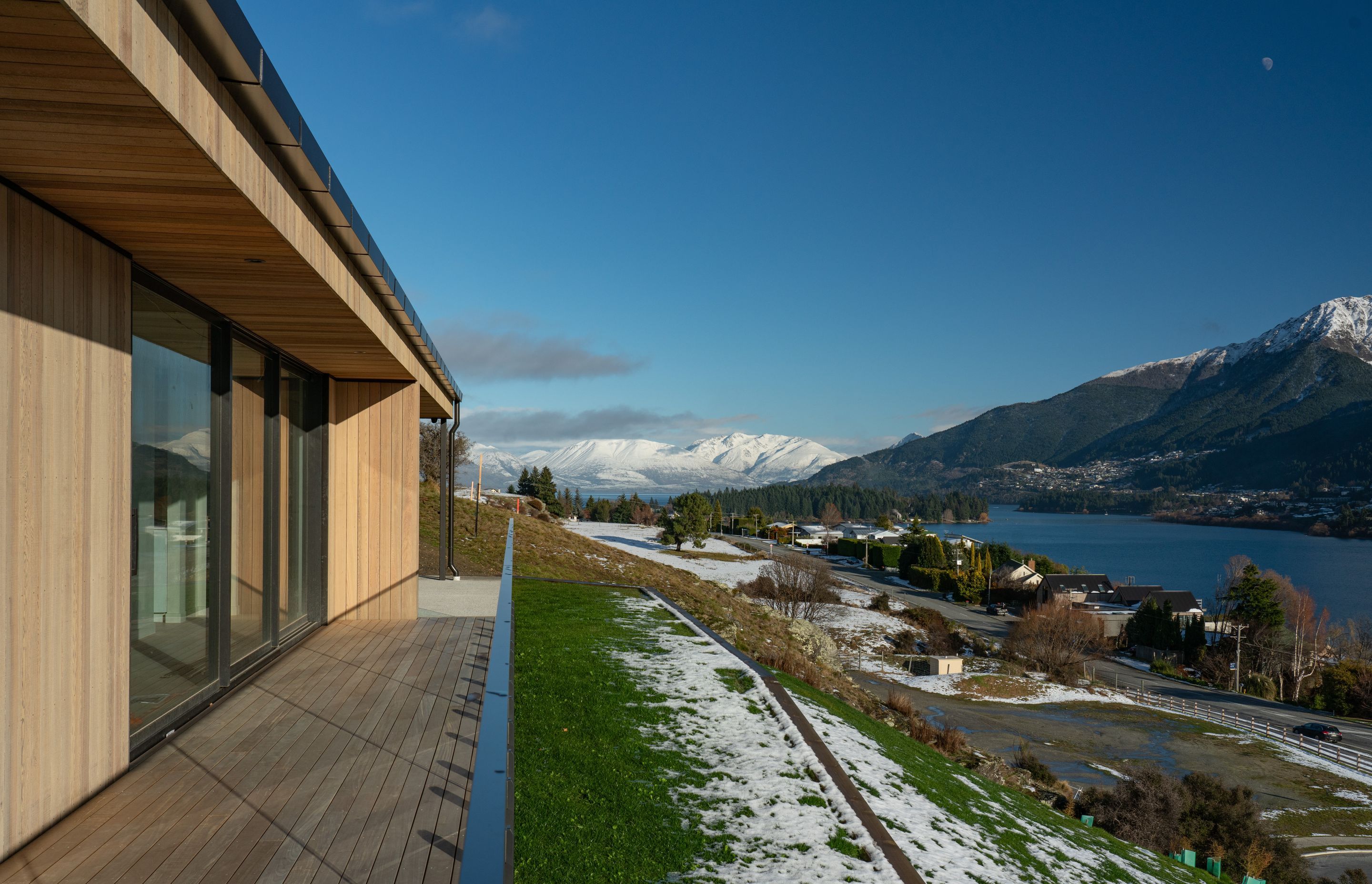 Windows and doors have been recessed into the facade and have been carefully articulated to be proportionate with the elevations.