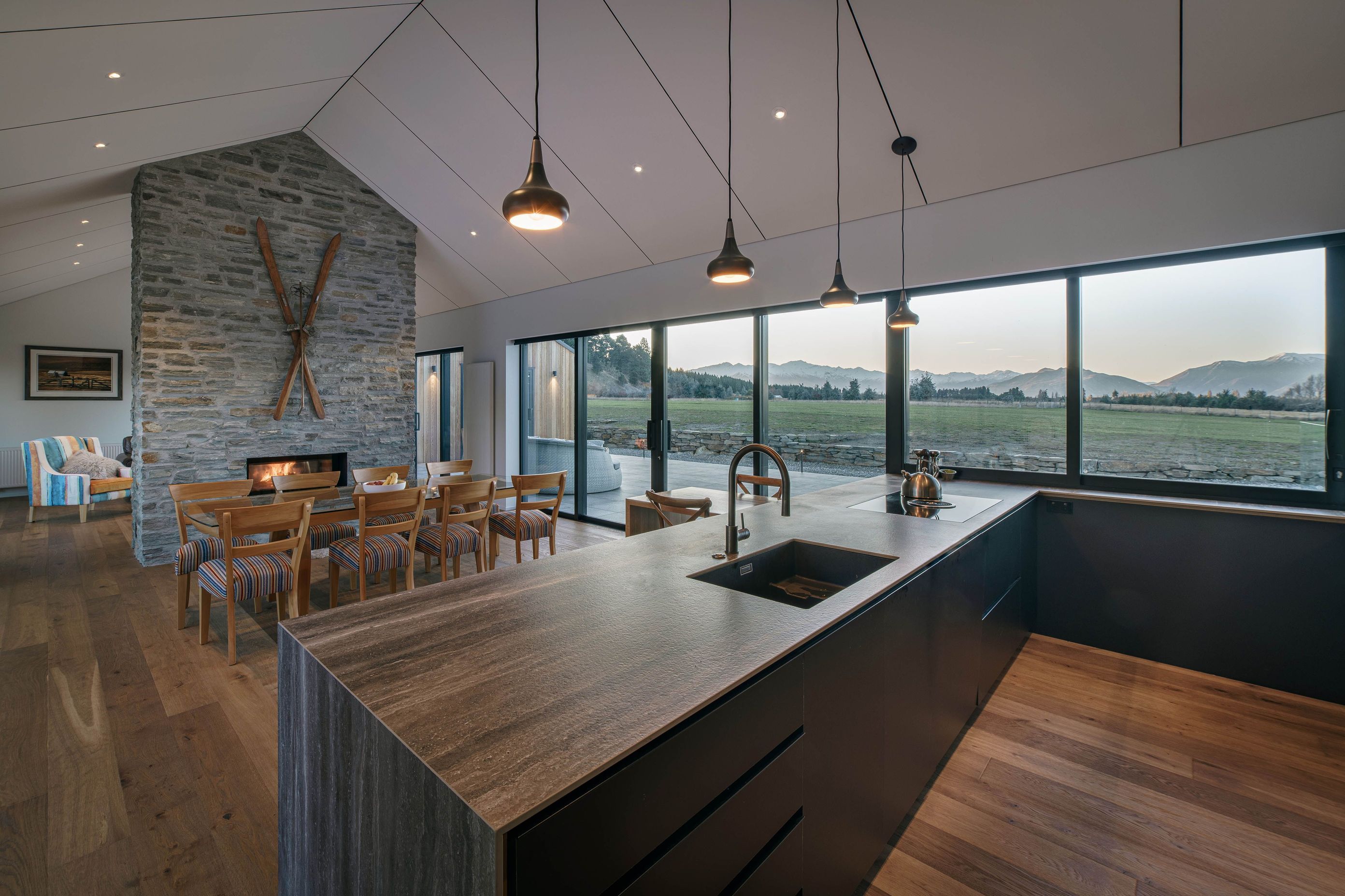 Hillend Home