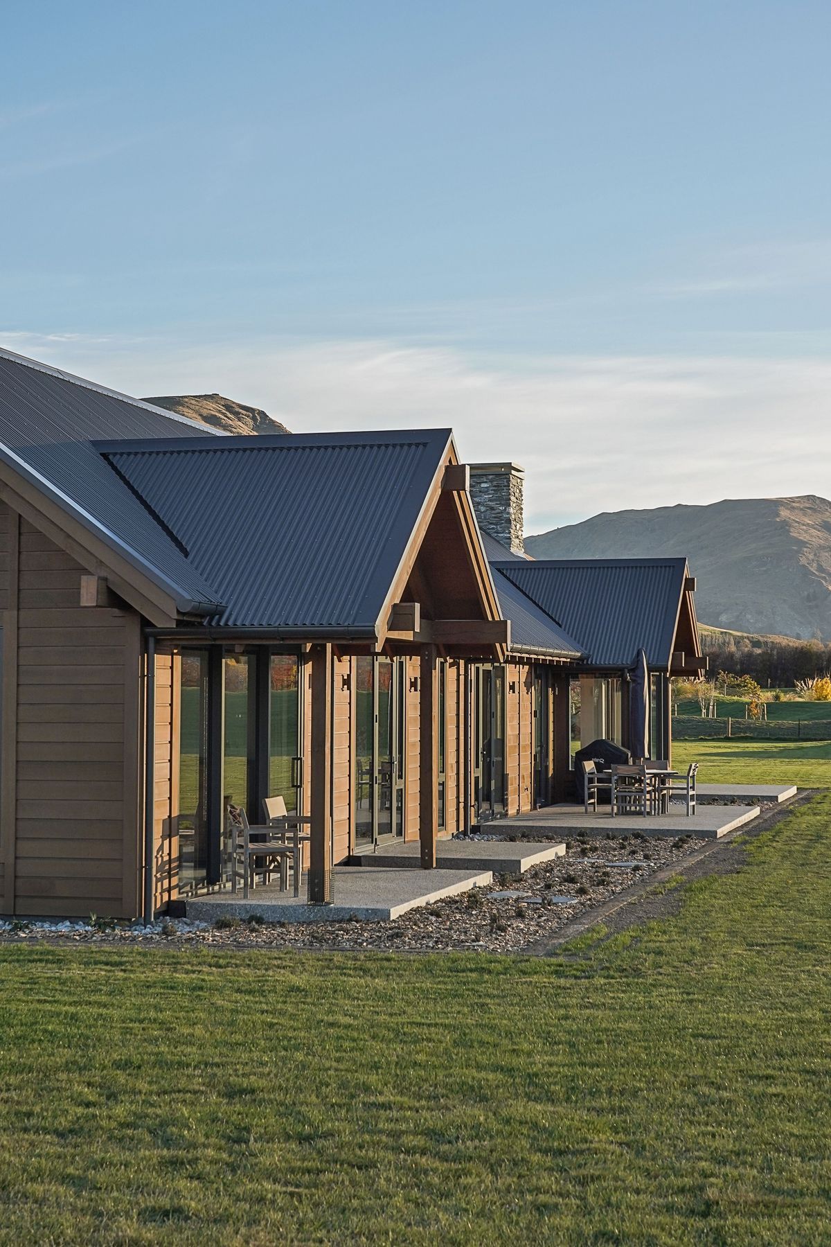 Dalefield Home in the Meadow