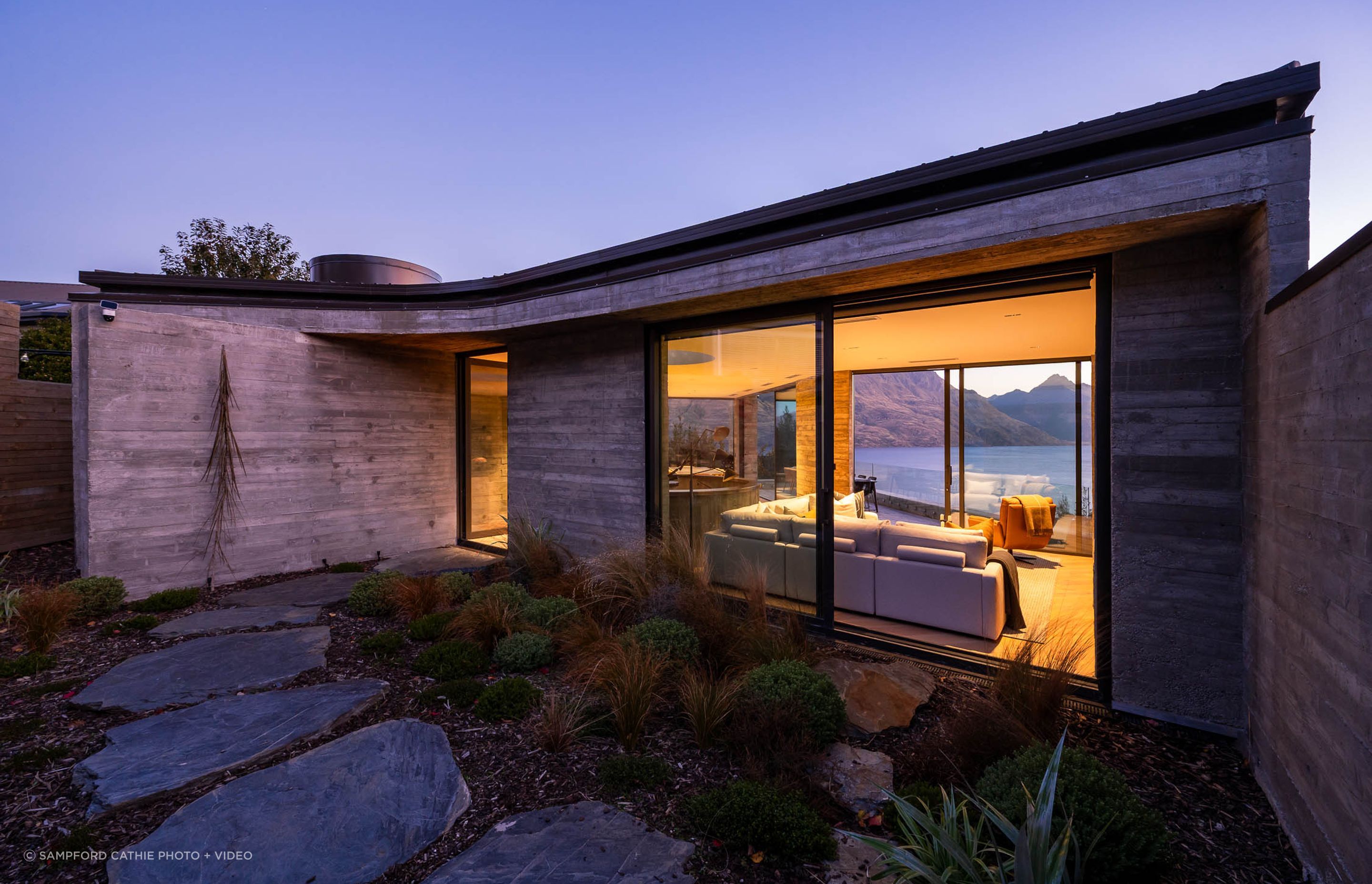 Sampford-Cathie-Wanaka-Photographer-10.jpg