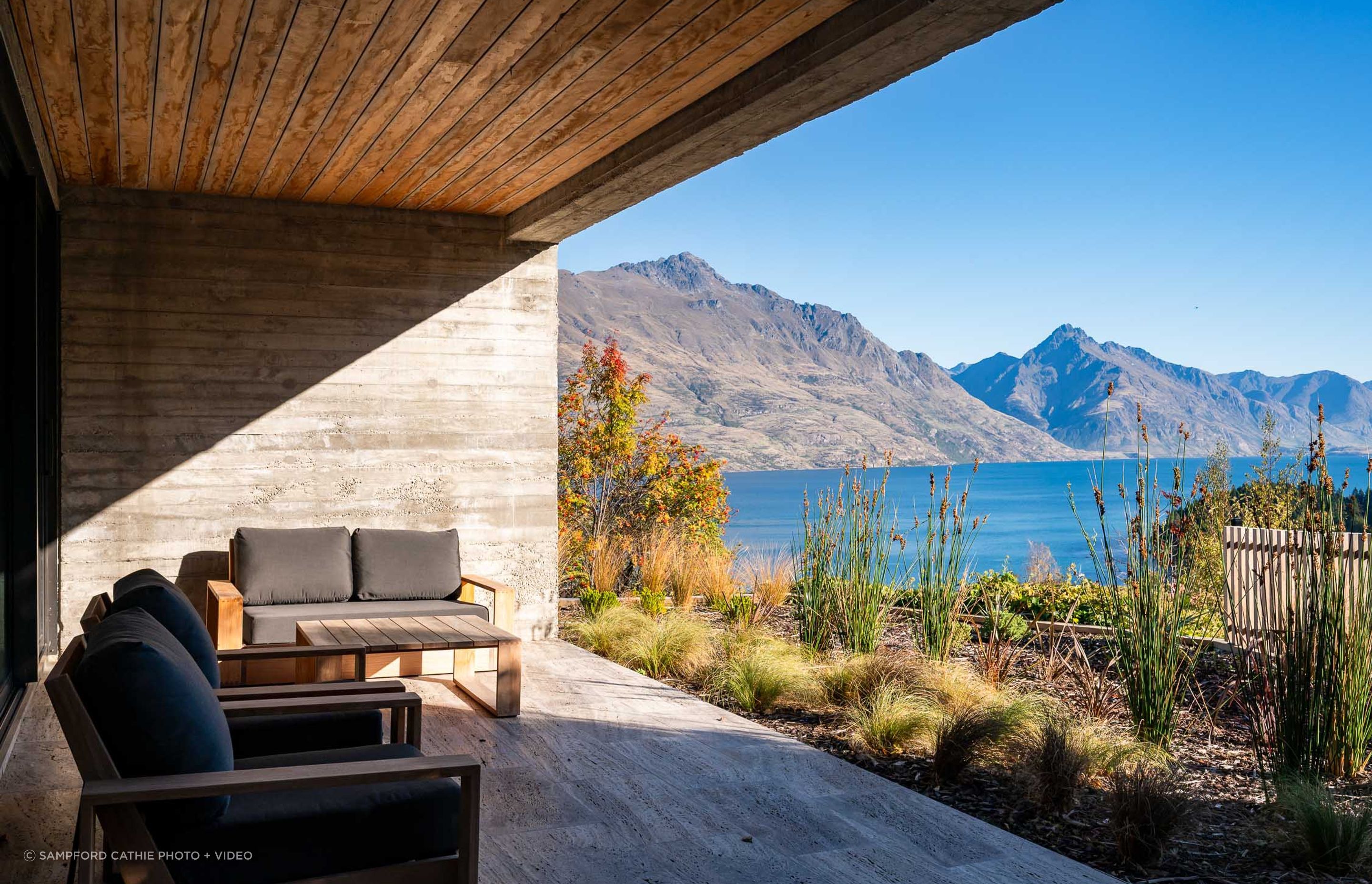 Sampford-Cathie-Wanaka-Photographer-7-v2.jpg