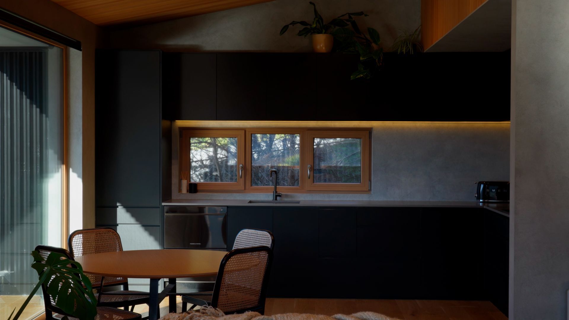 Passive Home - Queenstown video