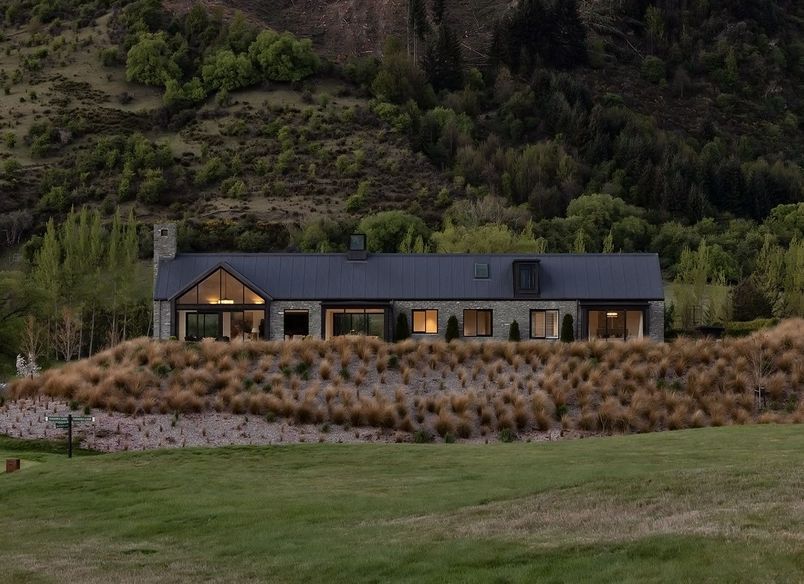 Streamside Lane House