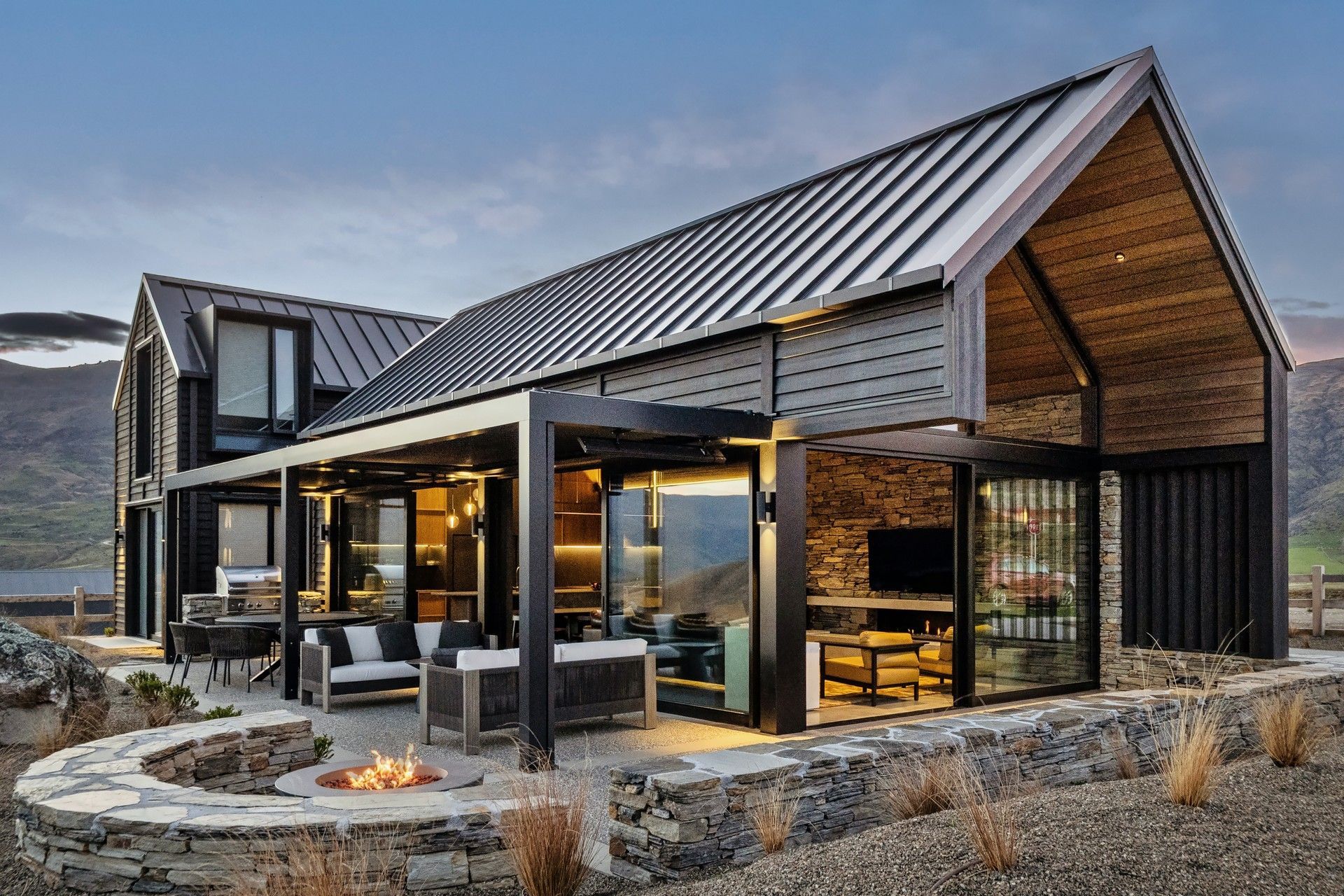 Tuhura-Lodge-Mt-Cardrona-Johnston-Architects-0010-.jpg