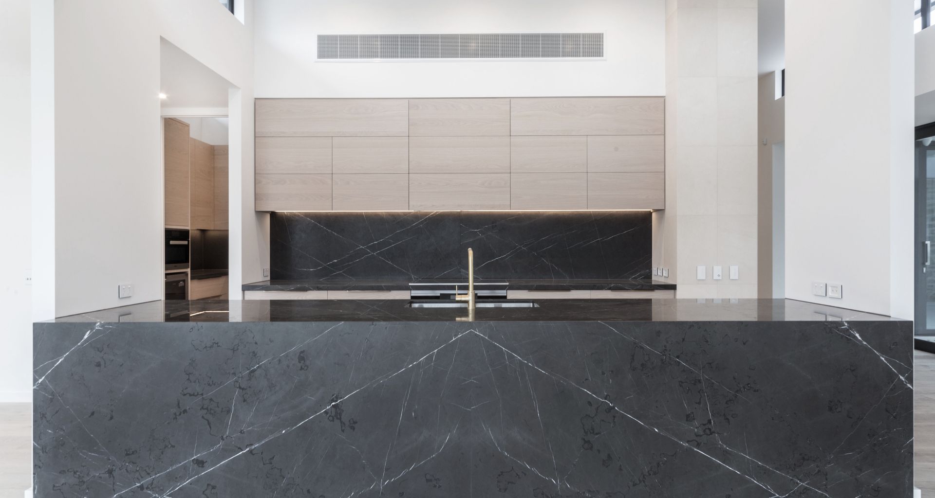 Marbled Chic banner