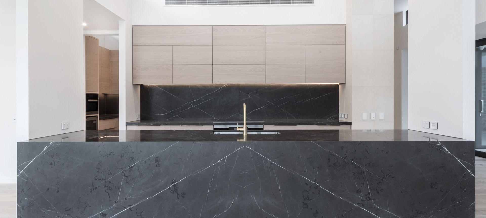 Marbled Chic banner