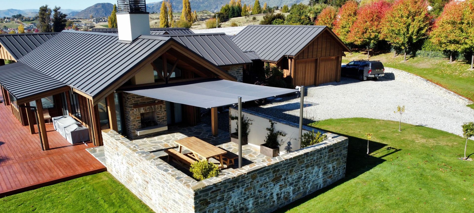 Wanaka Courtyard by SunCraft ArchiPro NZ