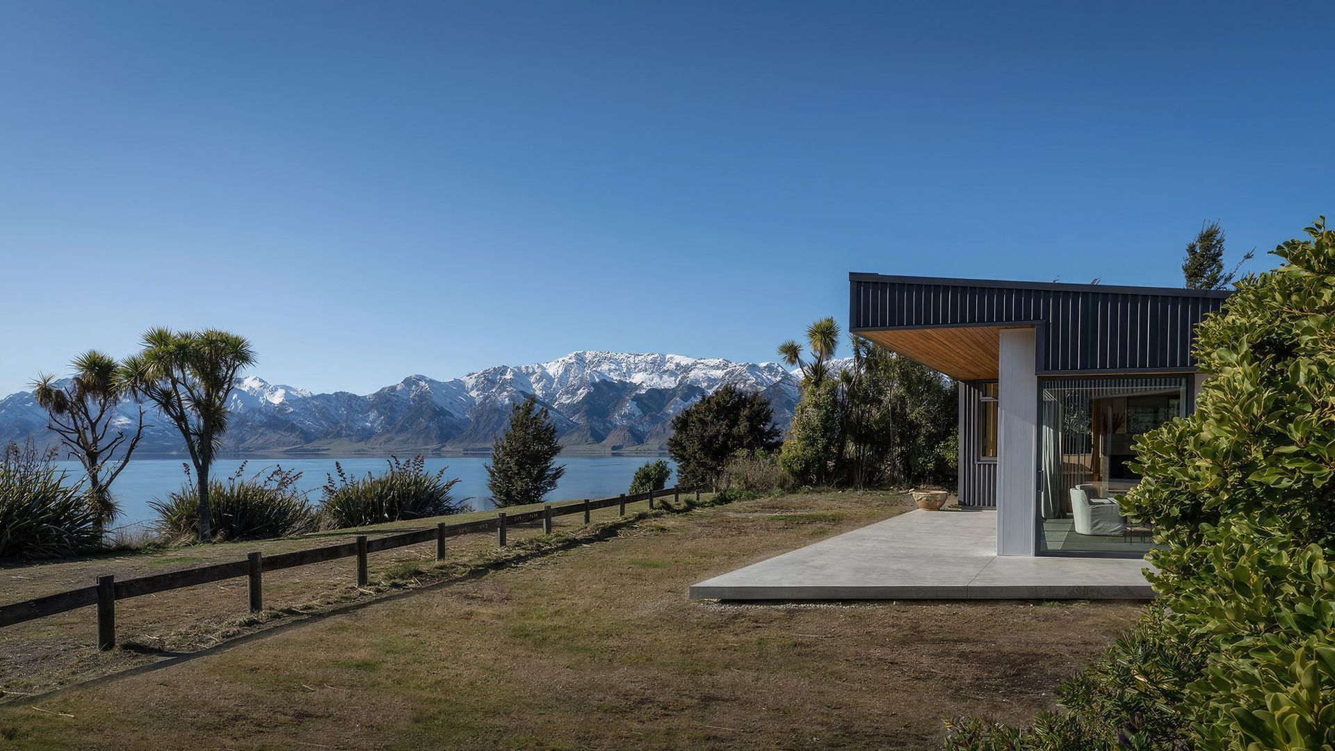 The View House | Lake Hawea banner