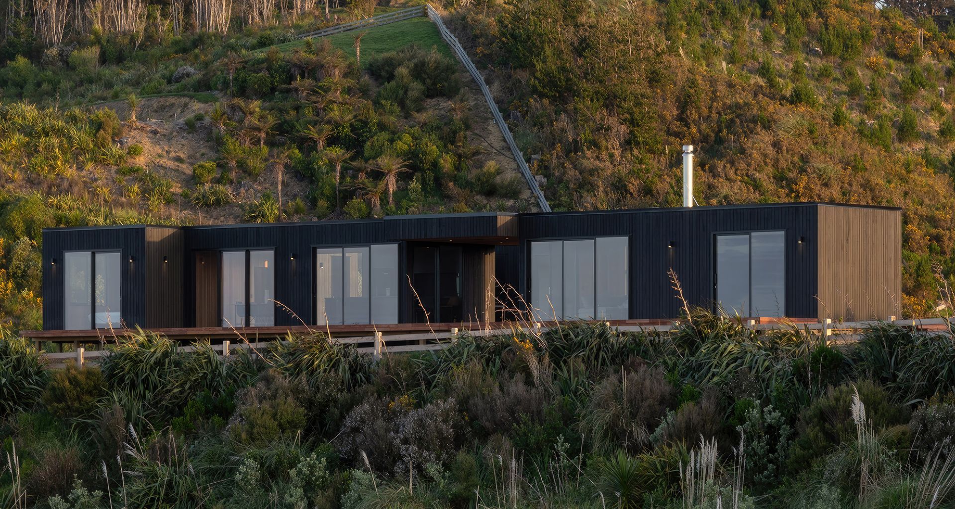 Project Timber: The Highlands, Waipu banner