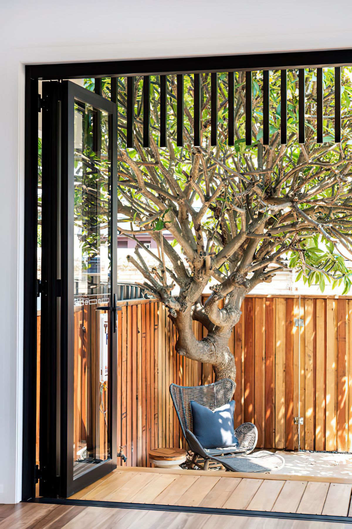 Crawter Residence