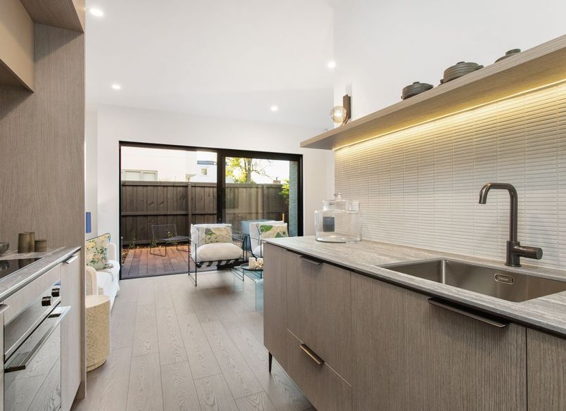 1-8/44 Winchester Street - 8x Townhouses