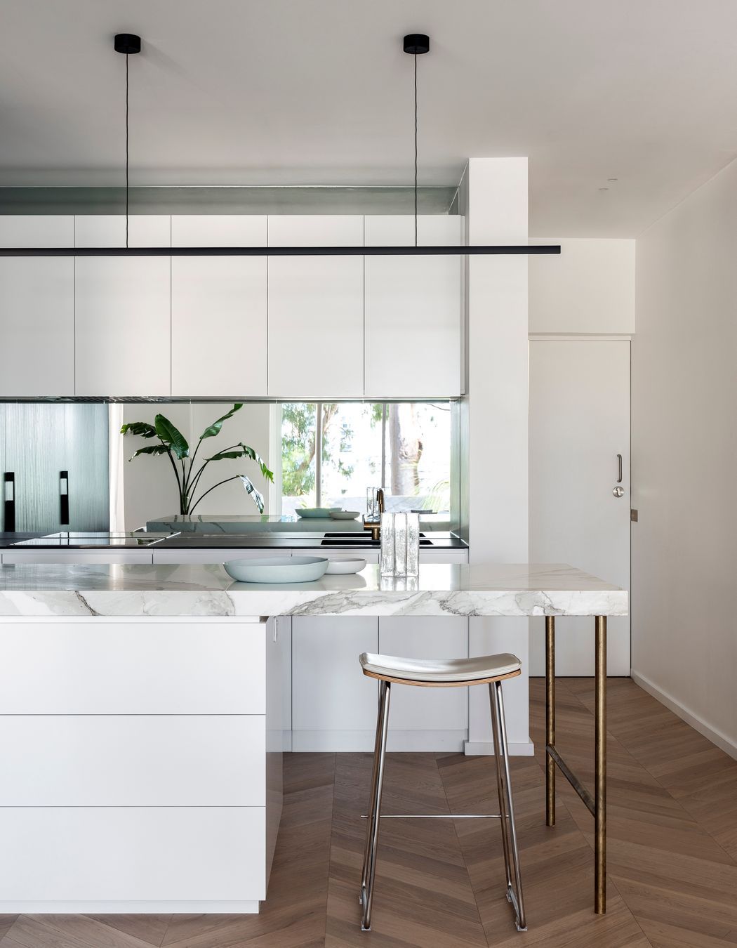 Crescent Apartment