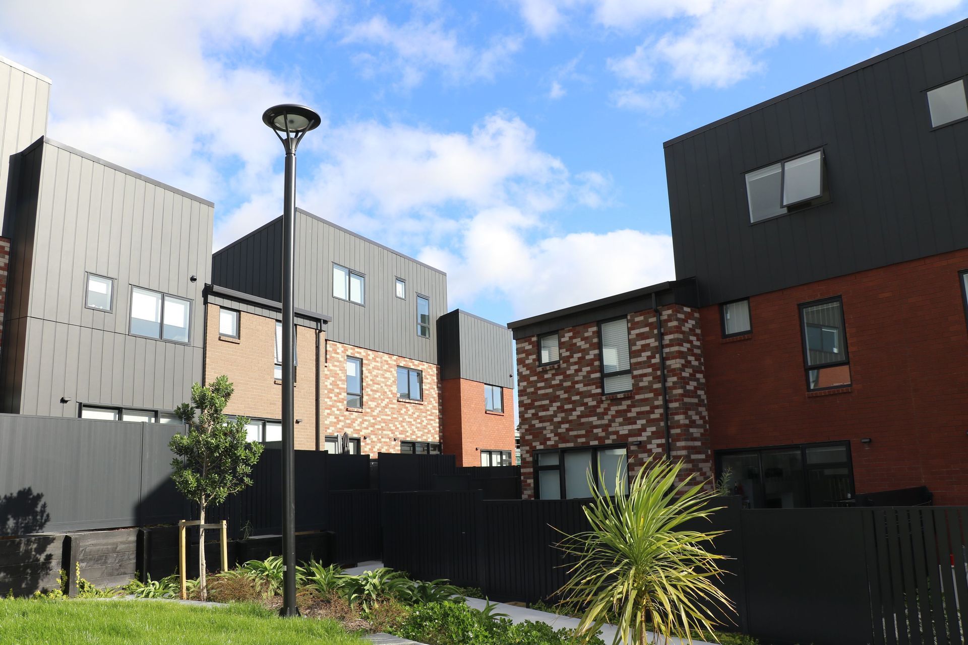 Kotuitui Development, Manukau