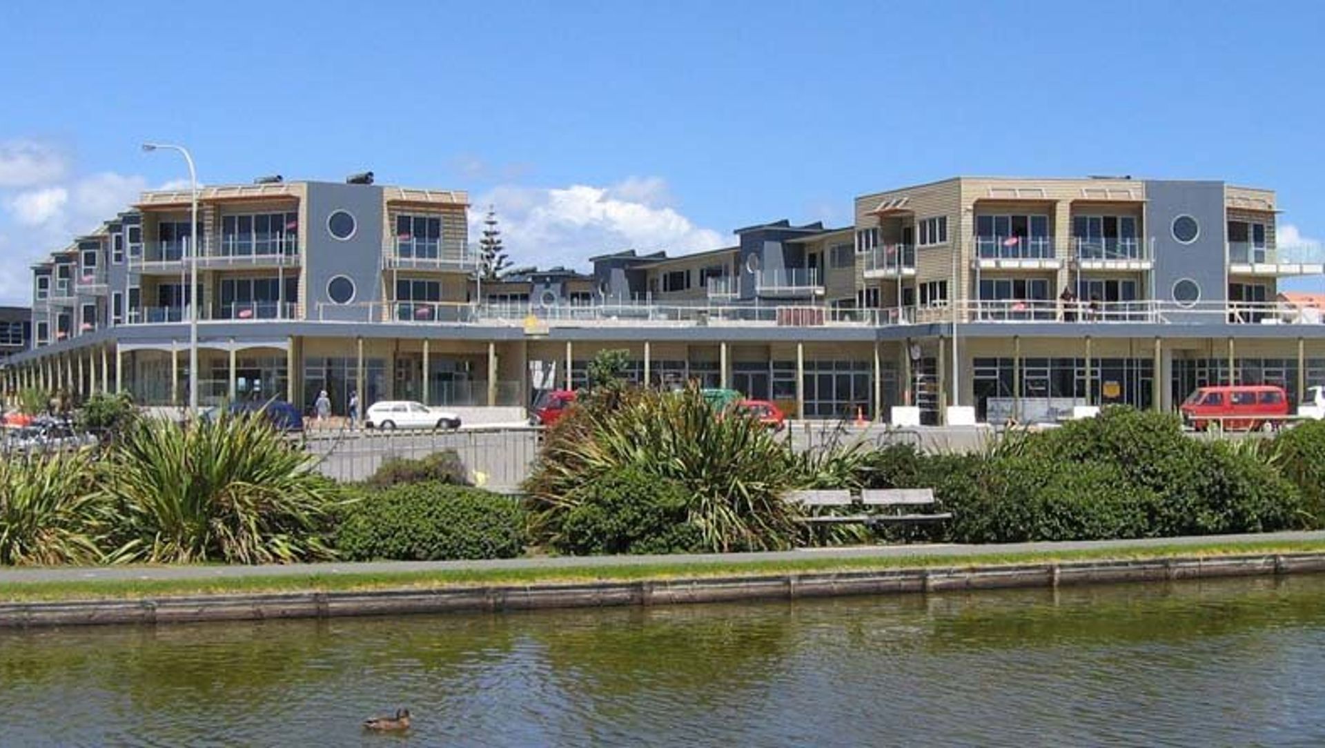 Pier Apartments banner