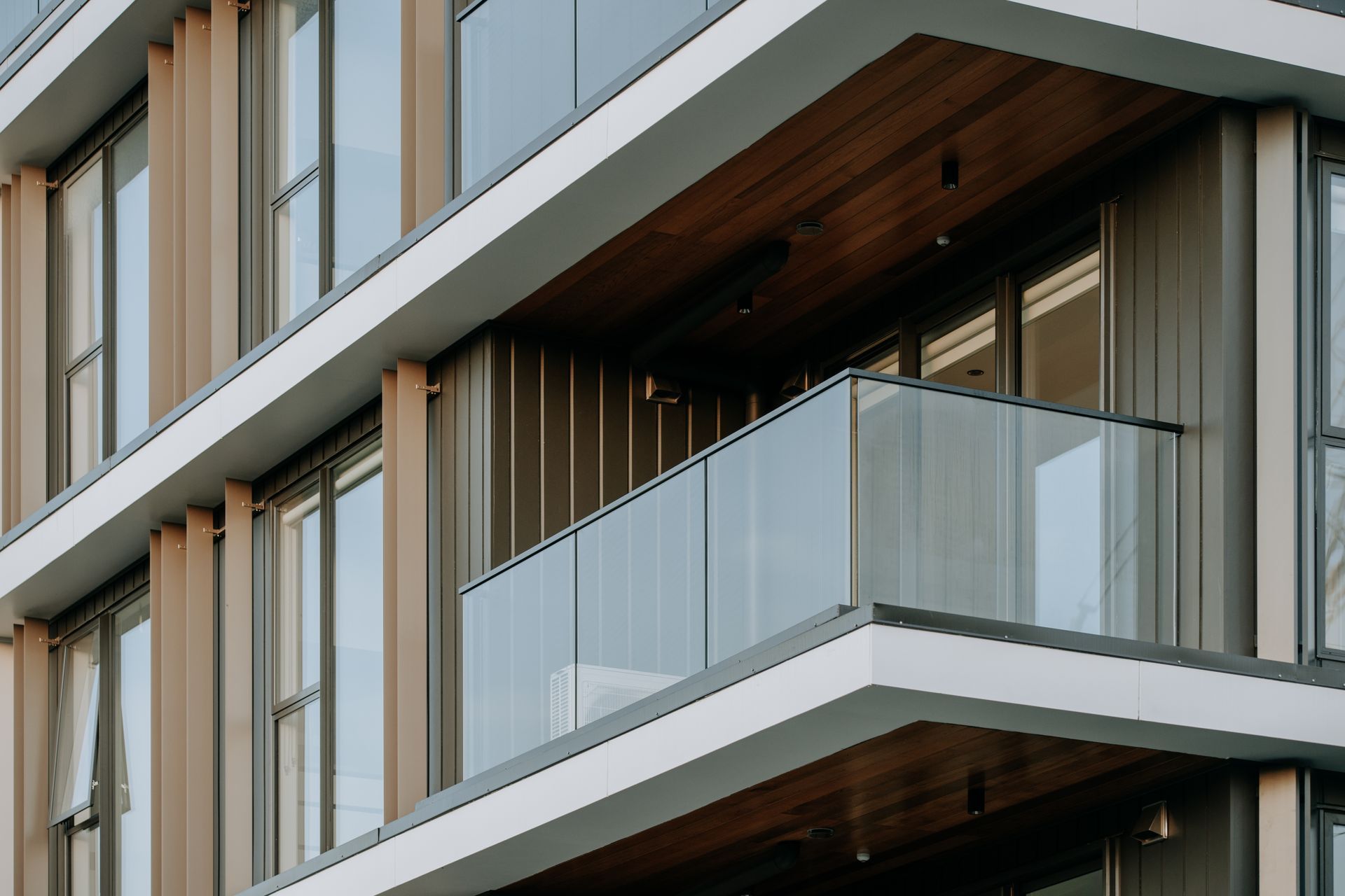 12Burns5Balcony.jpg