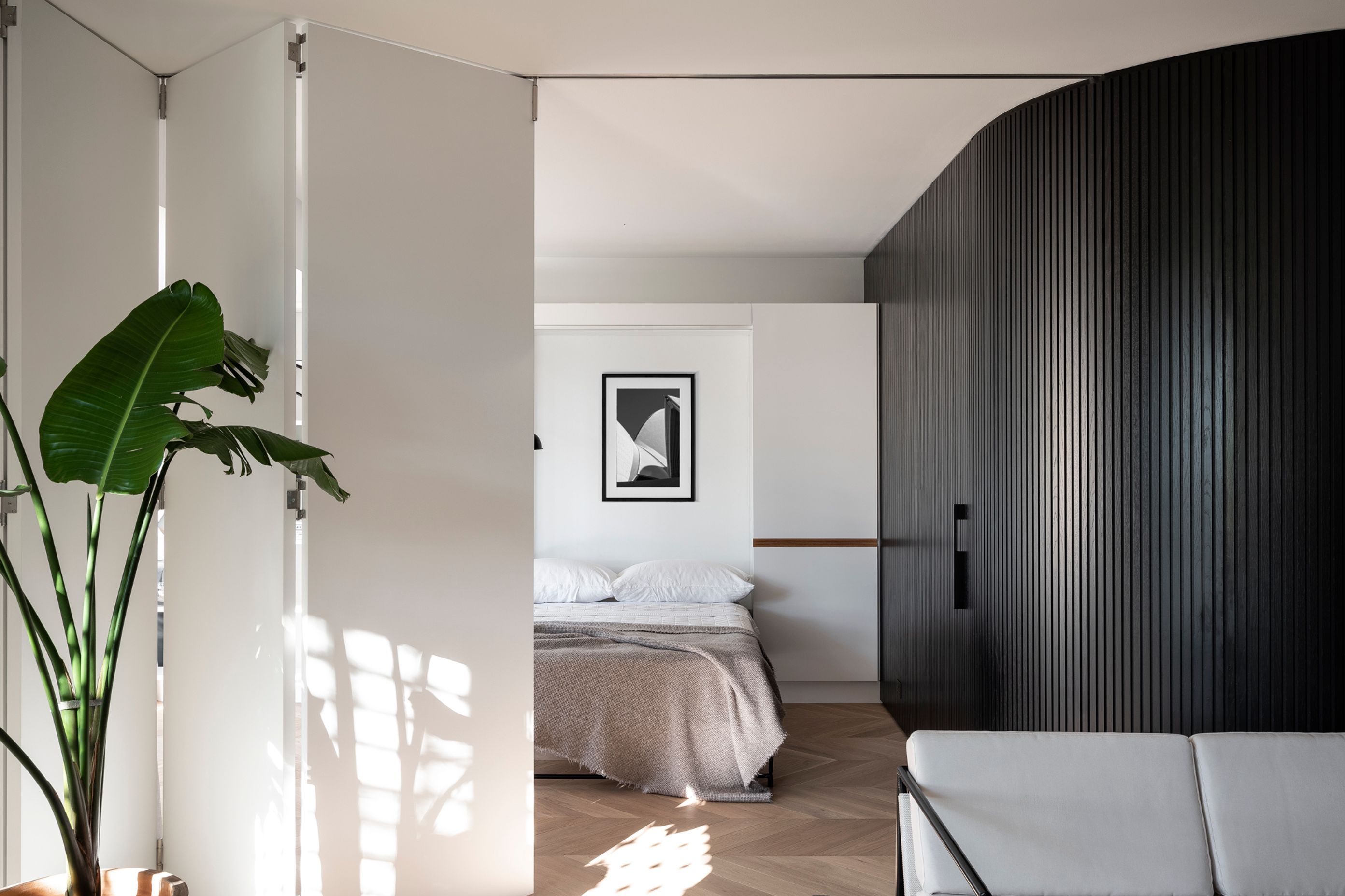 Crescent Apartment